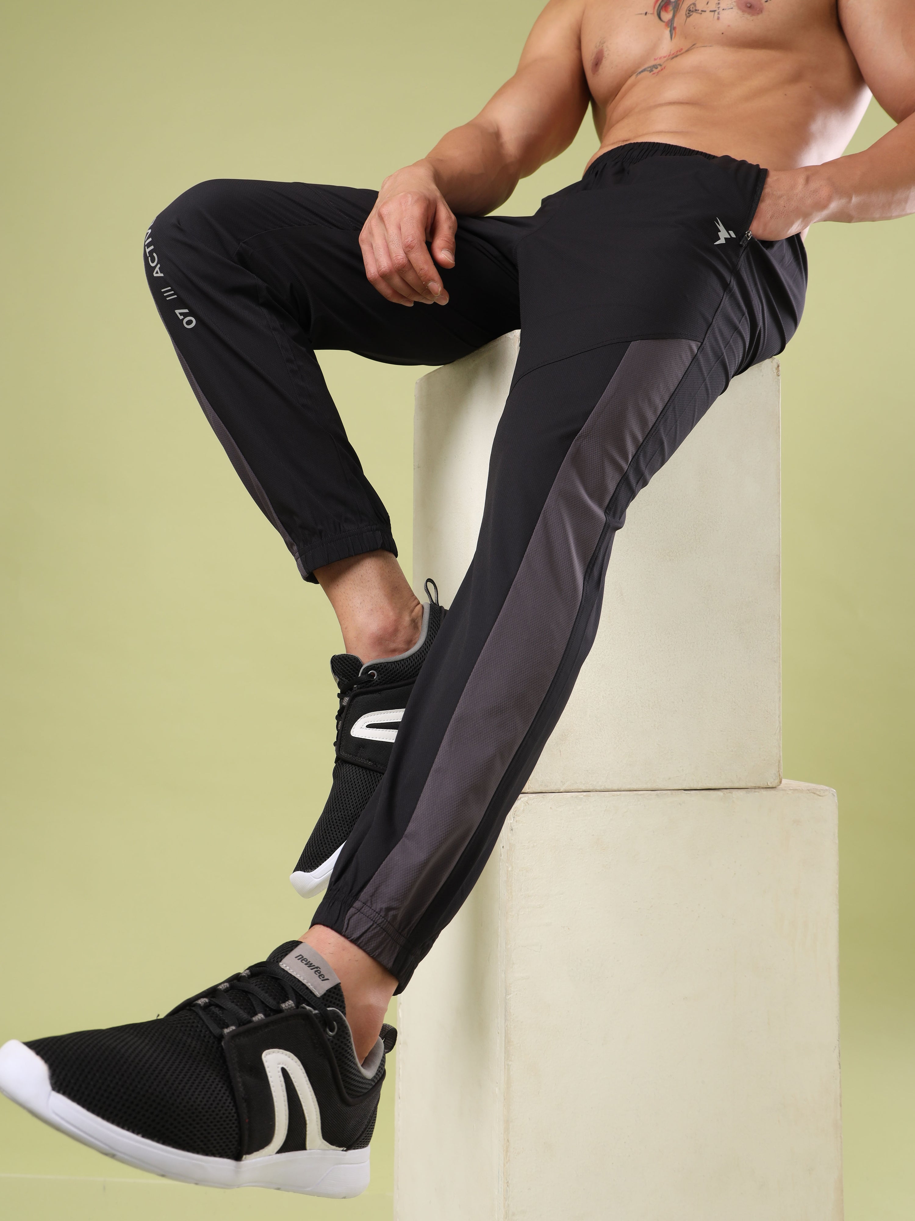FINO A 3 LEGGINGS GLITTERATO SEXY DONNA SKINNY PER FESTE FITNESS YOGA PALESTRA FINO A 3 LEGGINGS GLITTERATO SEXY DONNA SKINNY PER FESTE FITNESS YOGA PALESTRA