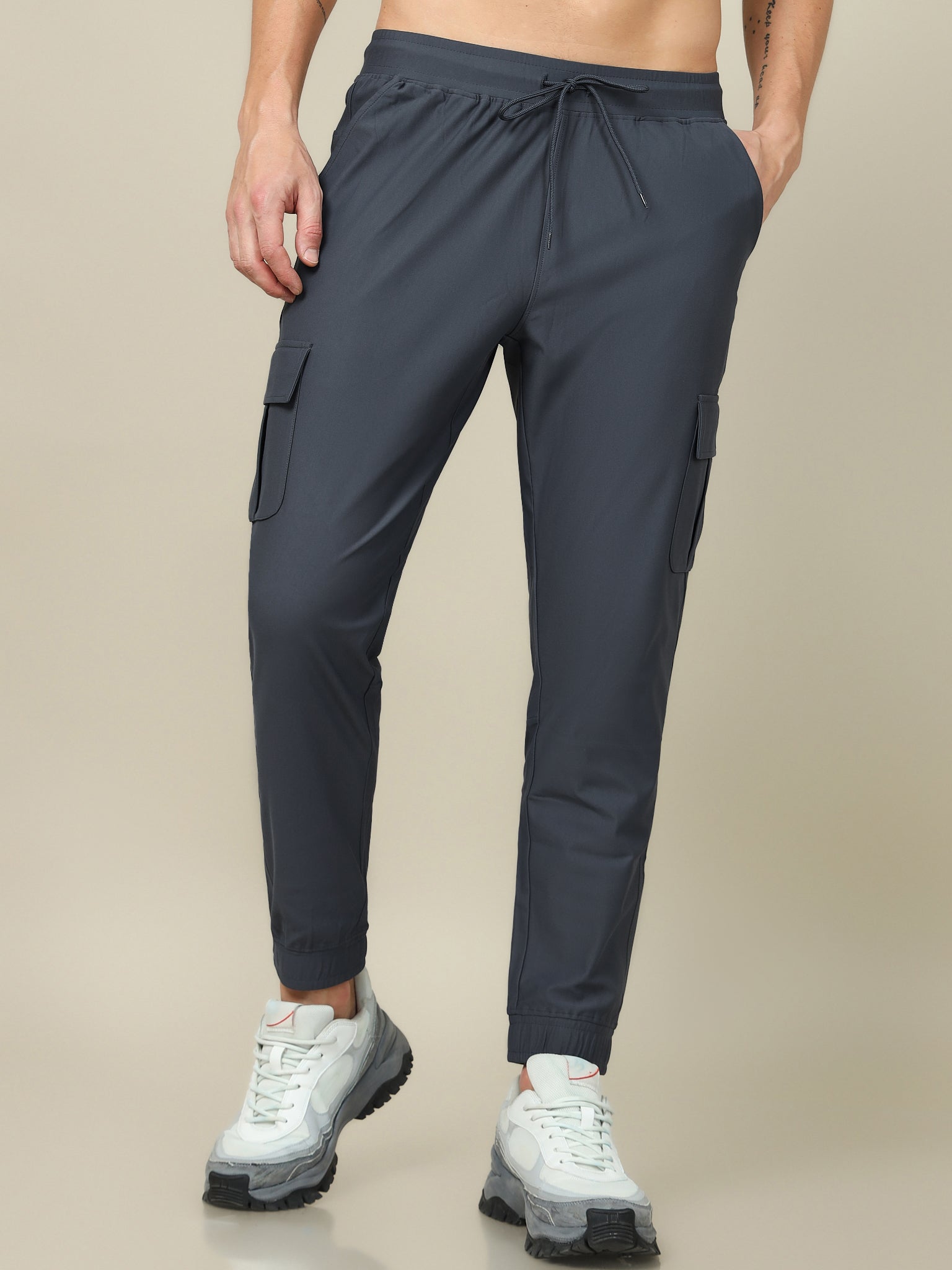 Men Relax Fit Cargo Joggers with Duracool+