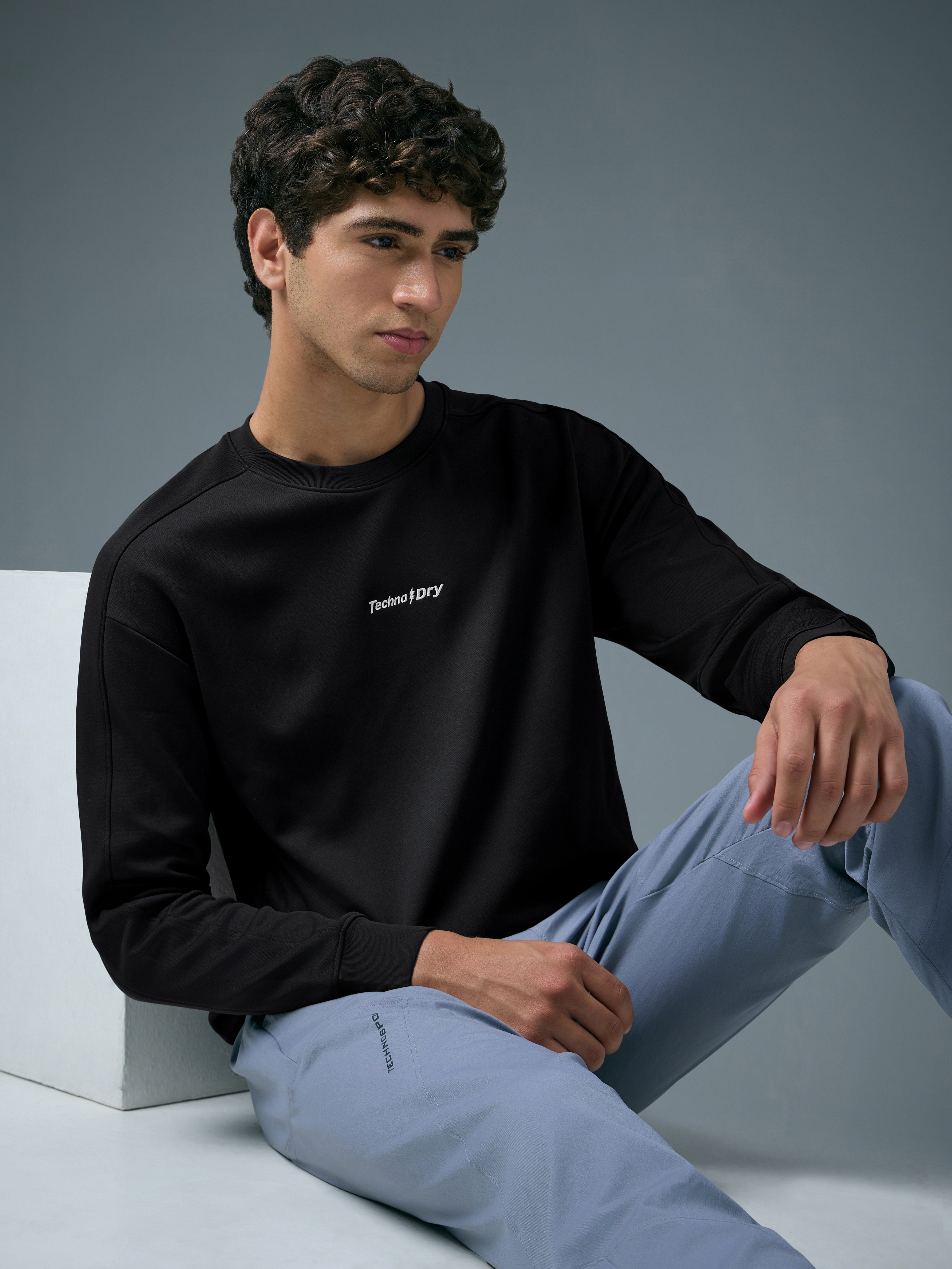 Blue Regular Fit Round Neck Long Sleeves Cotton Men's Sweatshirt by Being Human Clothing main image 1
