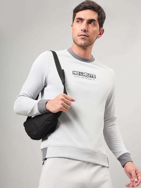 Men Slim Fit Crew Neck Sweatshirt with Techno Warm+