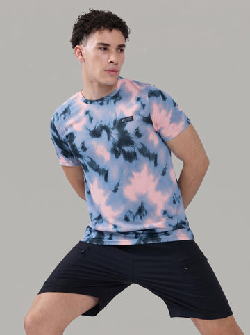 Men Abstract Print Slim Fit Crew Neck T-shirt with TECHNO COOL+