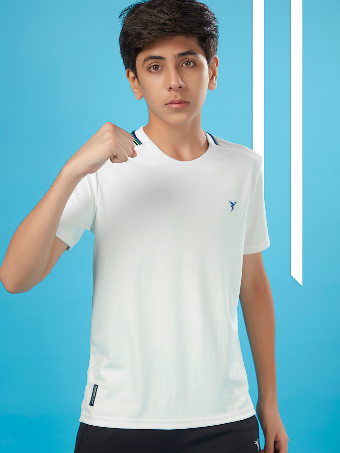 Boys Solid Slim Fit Round Neck T-shirt with TECHNOCOOL+