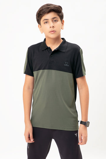 Boys Colorblock Slim Fit Polo T-shirt with TECHNO COOL+
