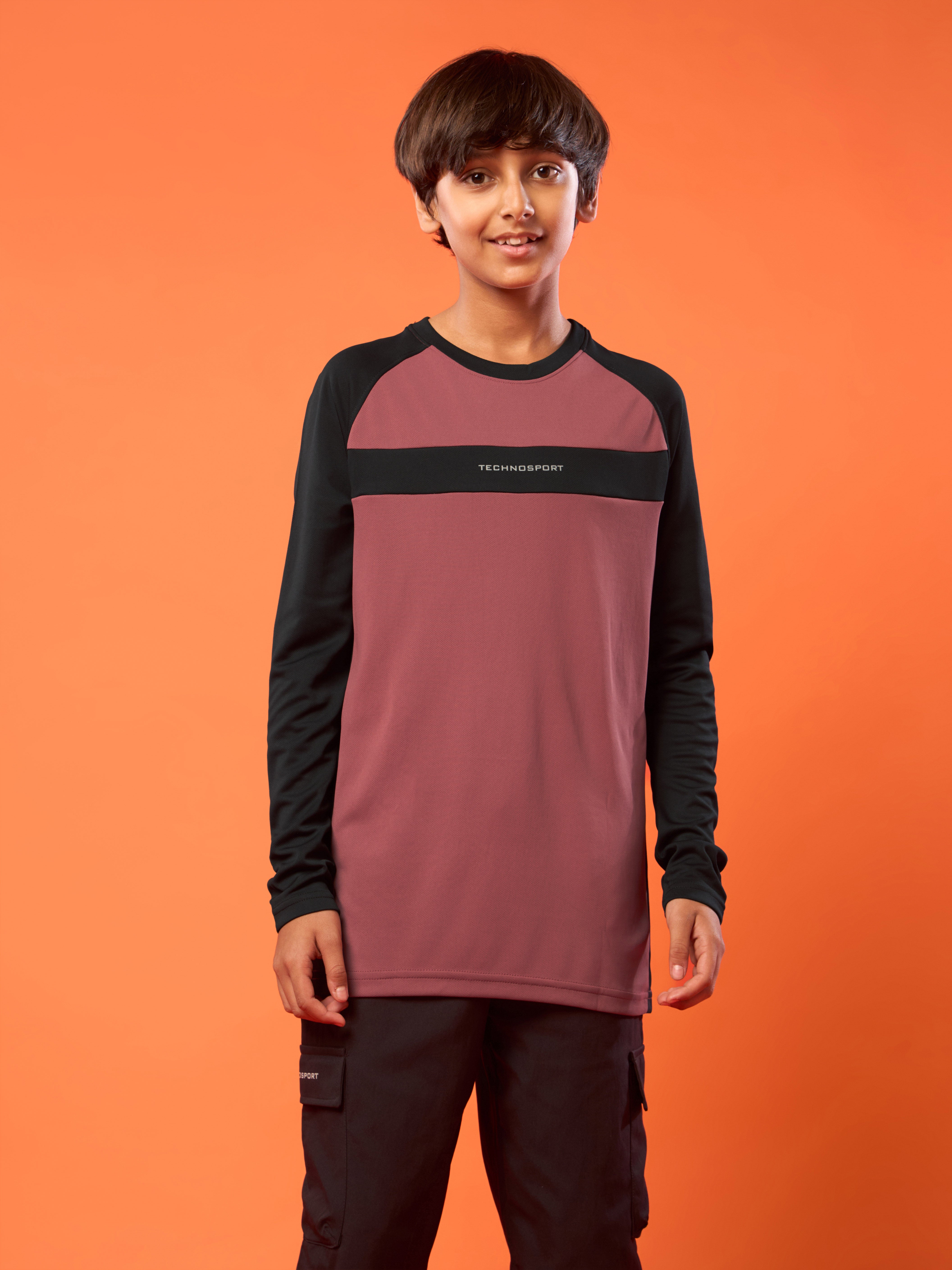 Boys Colorblock Slim Fit Crew Neck T-shirt with TECHNO COOL+