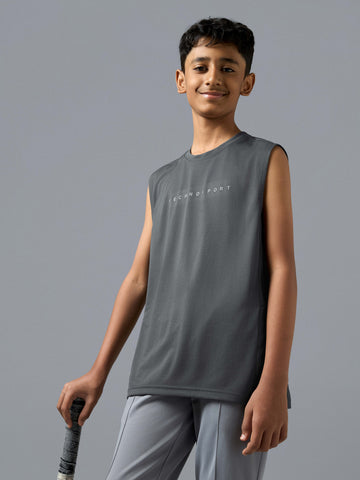 Boys' Millenova Sleeveless T-Shirt, Quick Dry Sports Tee with VENTMESH