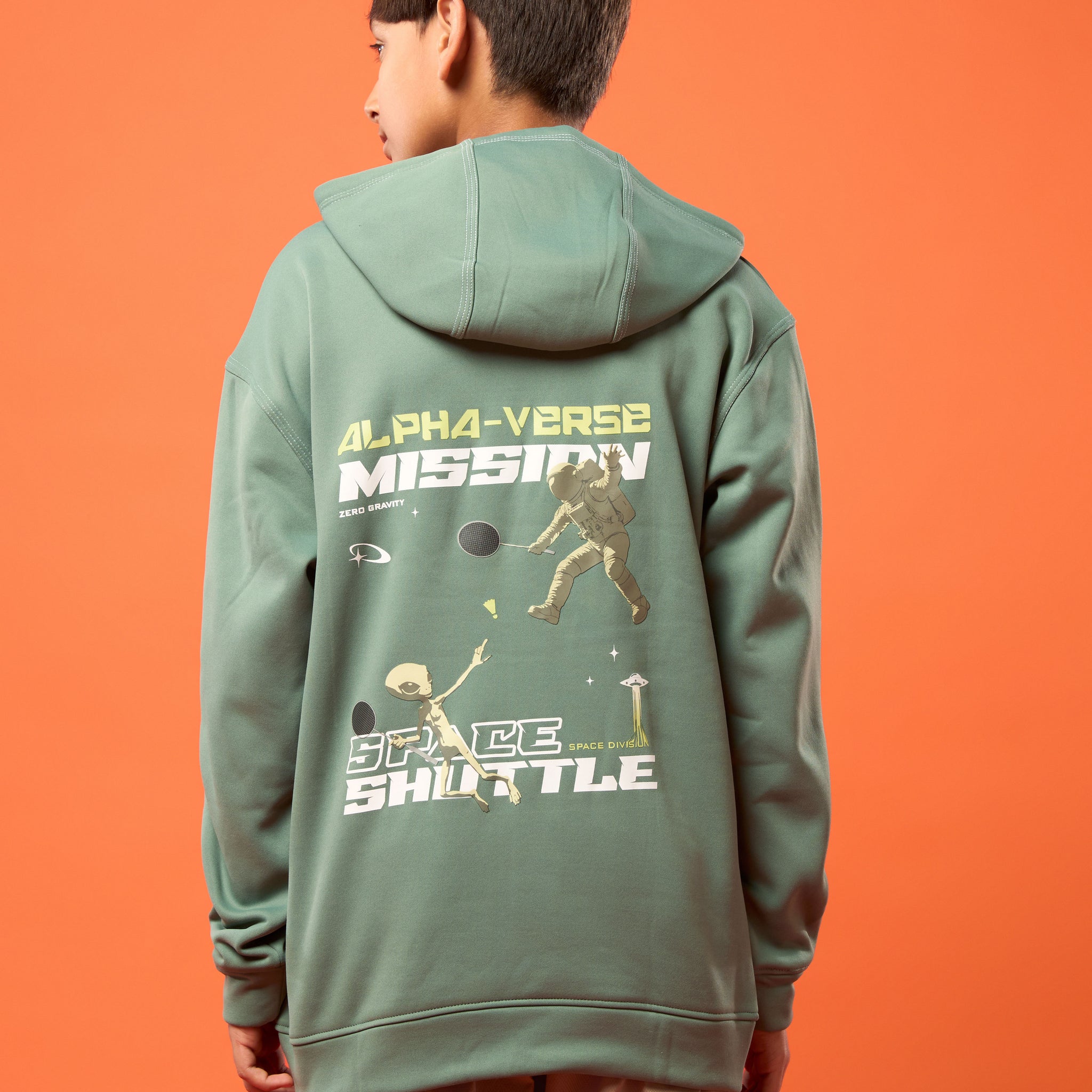 Boys Back Printed Slim Fit Hooded Sports Sweatshirt with TECHNO WARM+