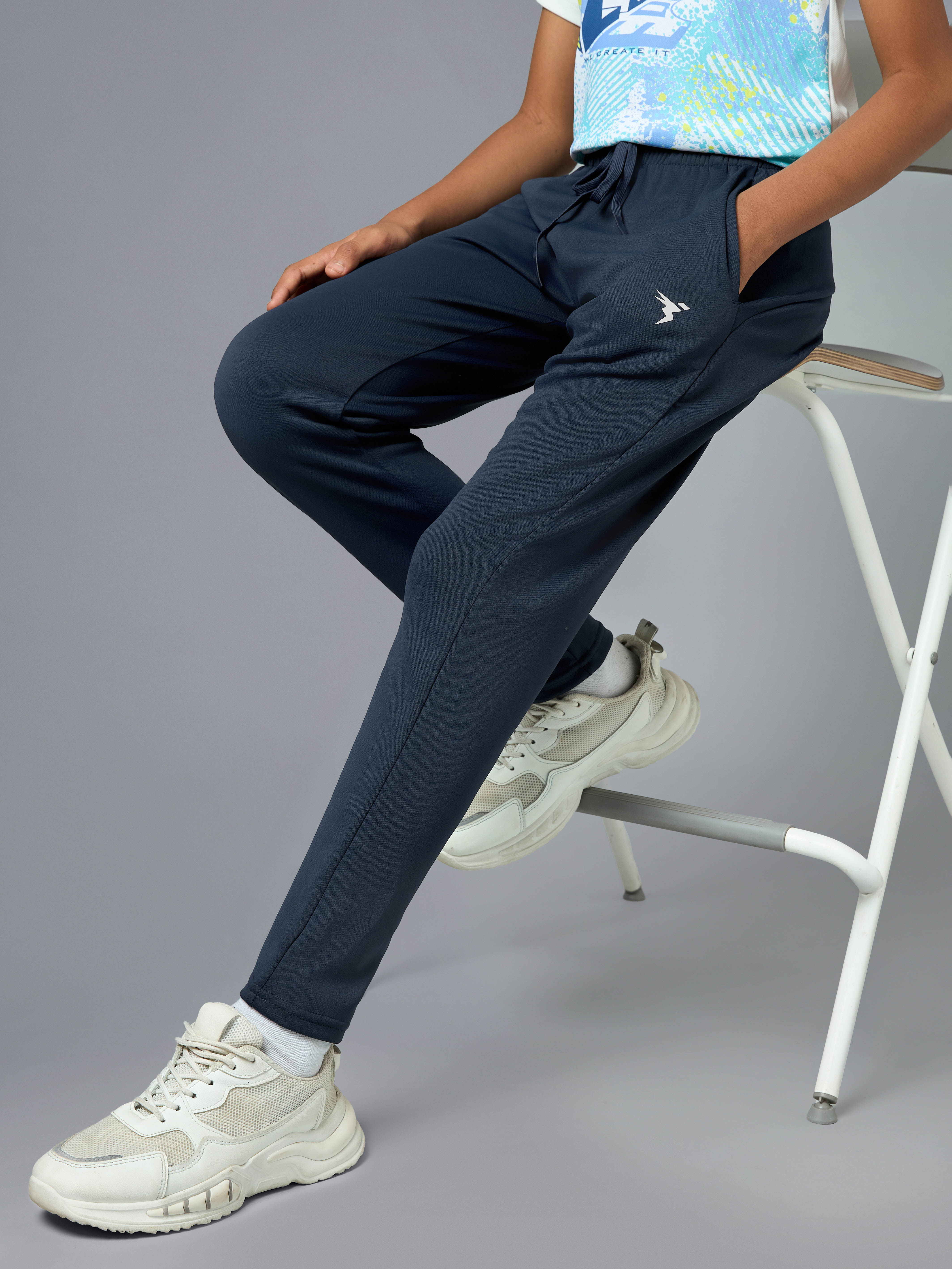 Boys Solid Regular Fit Sports Trackpants with TECHNO DRY