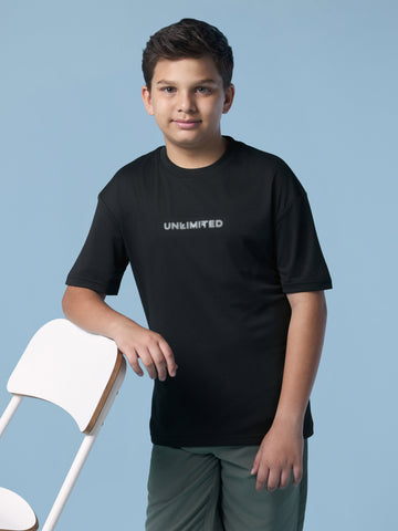 Boys Crew neck Dropshoulder Oversized T-shirt with TECHNO DRY