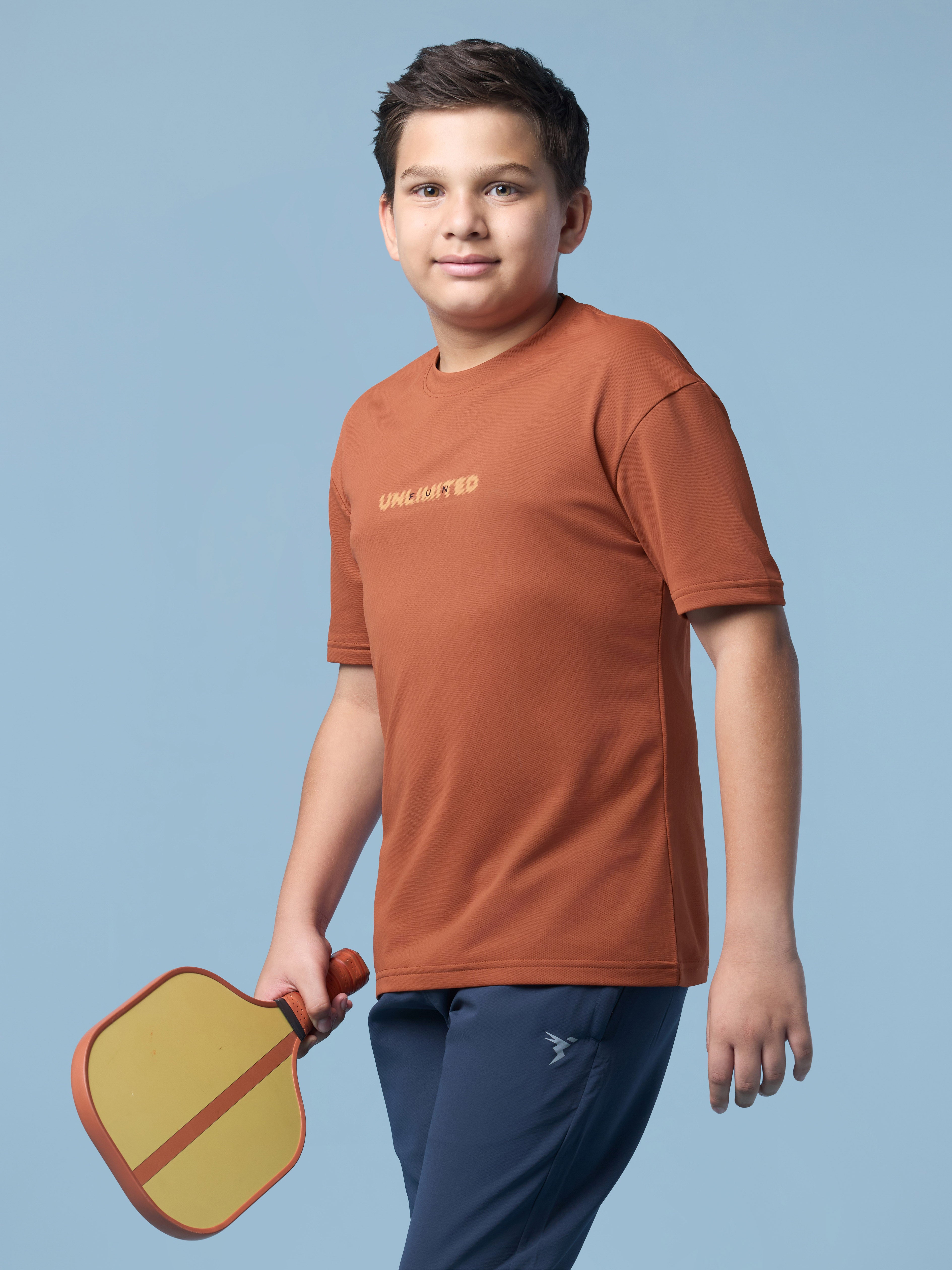 Boys Crew neck Dropshoulder Oversized T-shirt with TECHNO DRY