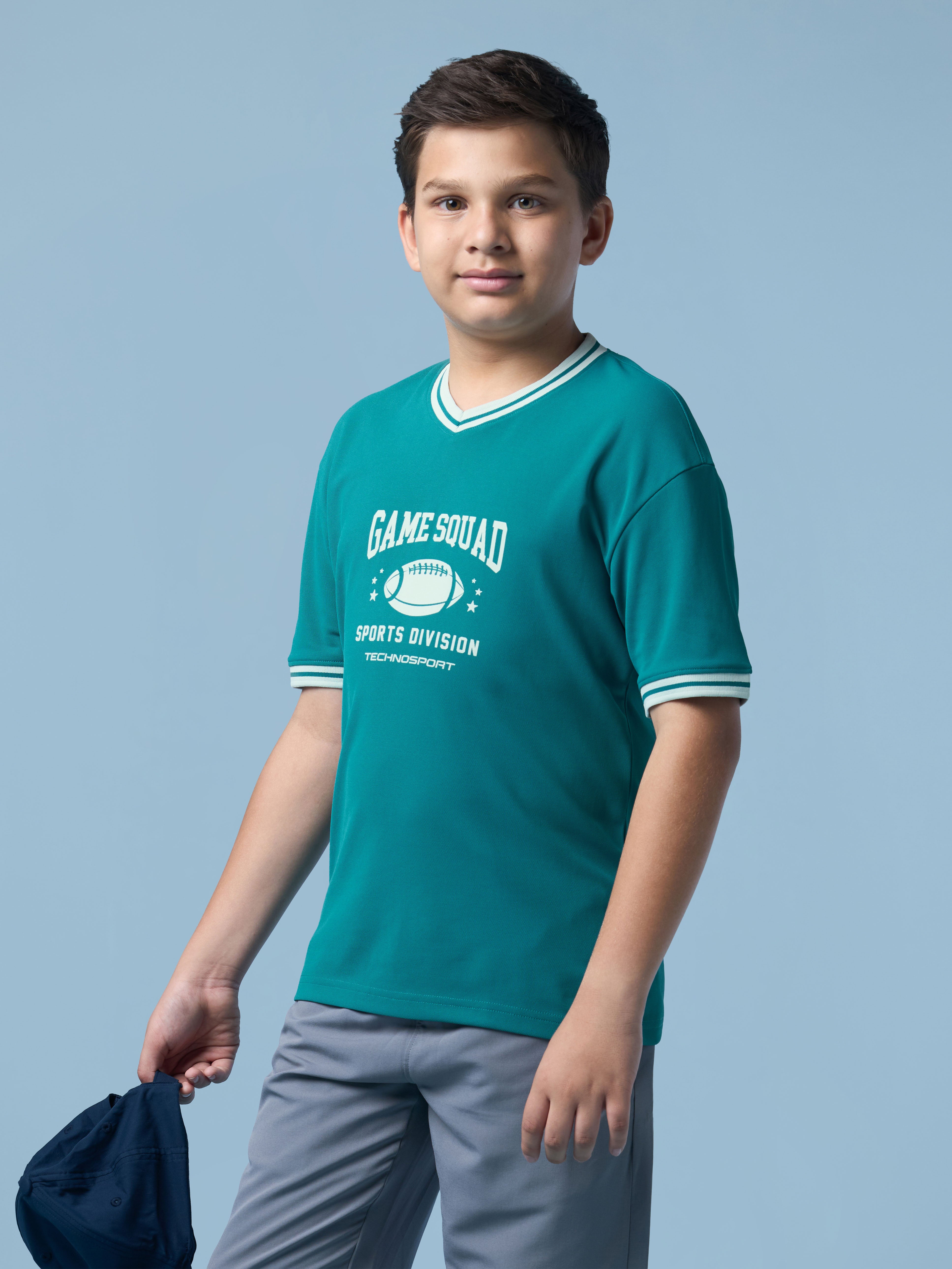 Boys V Neck Dropshoulder T-Shirt  with MATPIQ