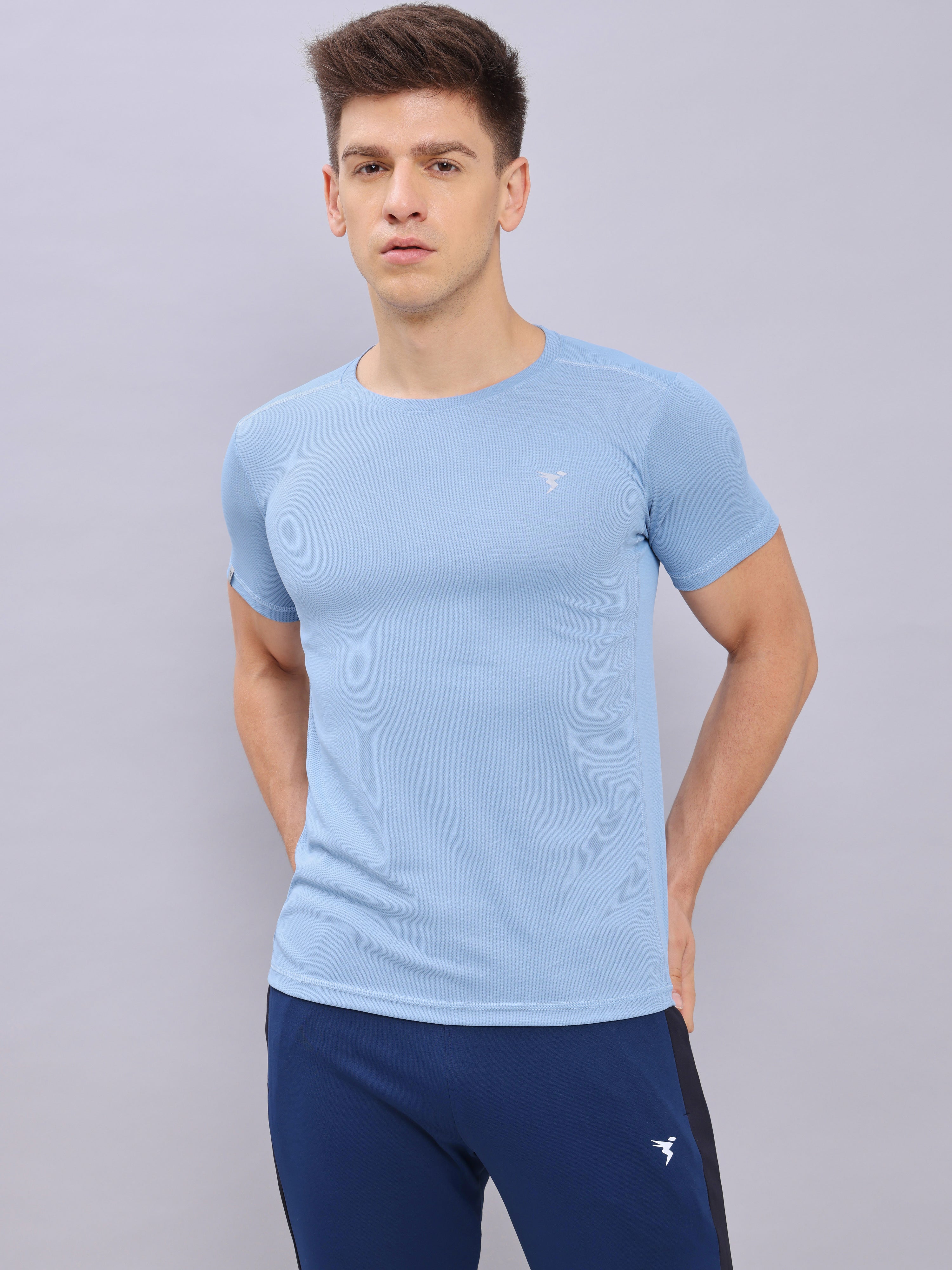 Men Solid Slim Fit Crew Neck T-shirt with TECHNO COOL+