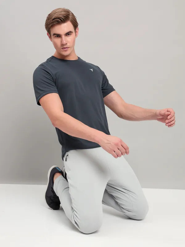 Men Solid Slim Fit Crew Neck T-shirt with TECHNO COOL+