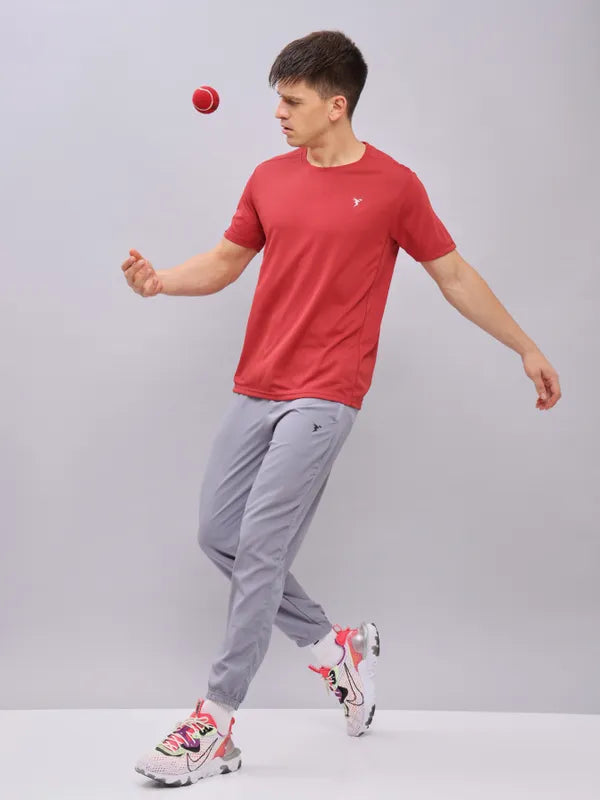 Men Solid Slim Fit Crew Neck T-shirt with TECHNO COOL+