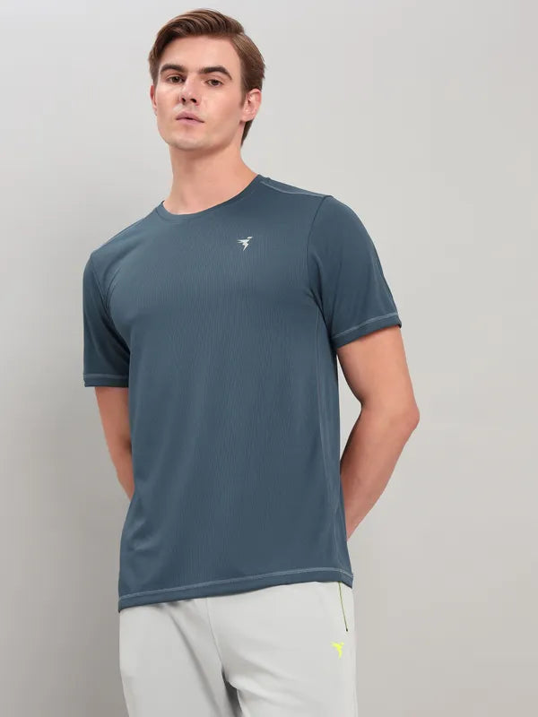 Men Solid Slim Fit Crew Neck T-shirt with TECHNO COOL+