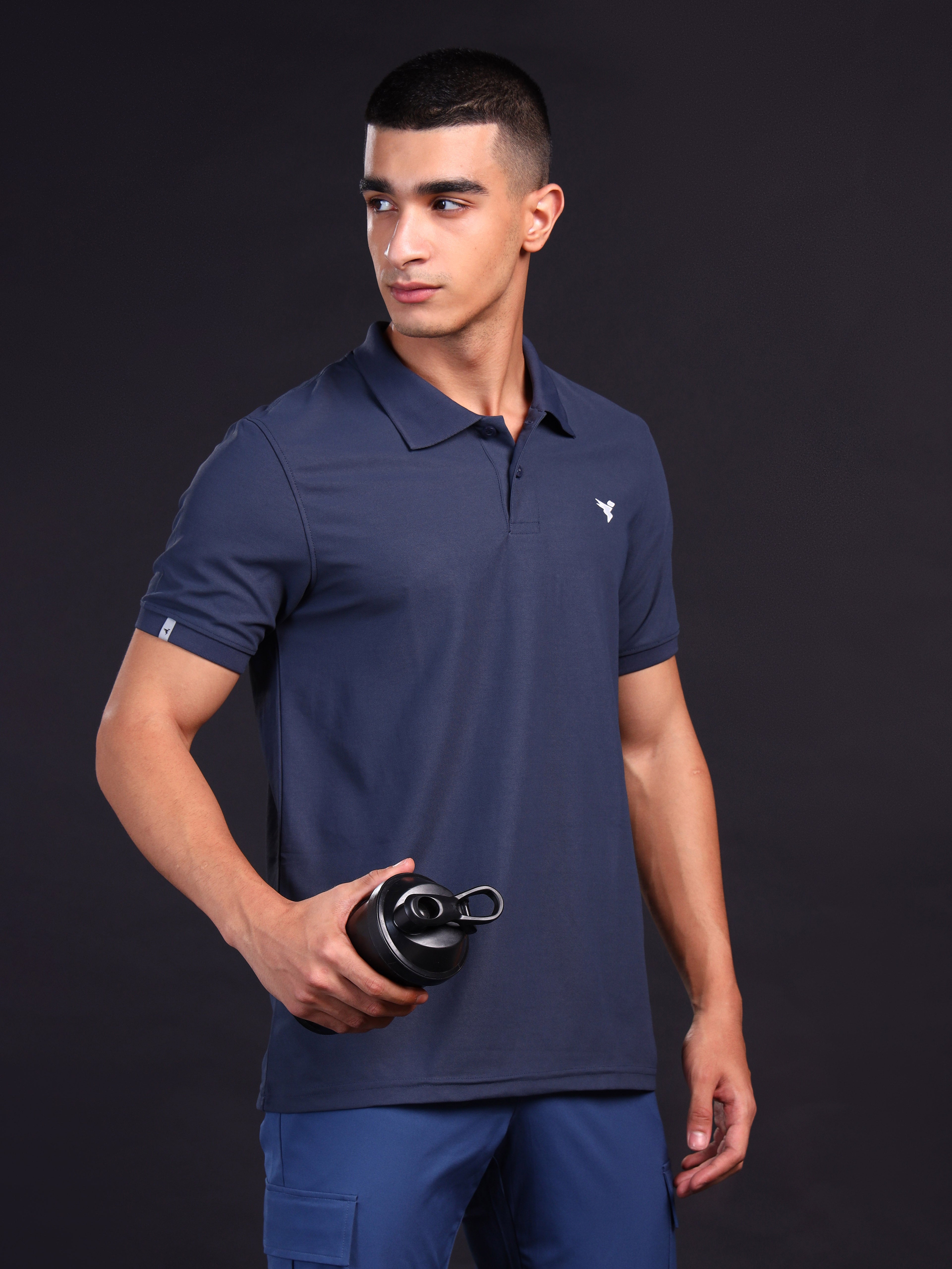Men Solid Slim Fit Polo T-shirt with MATPIQ