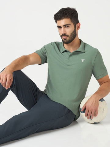 Men Solid Slim Fit Polo T-shirt with MATPIQ