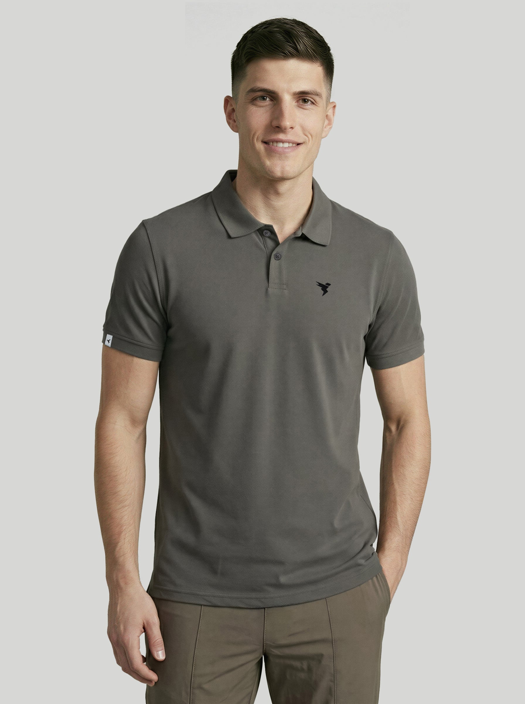 Men Solid Slim Fit Polo T-shirt with MATPIQ