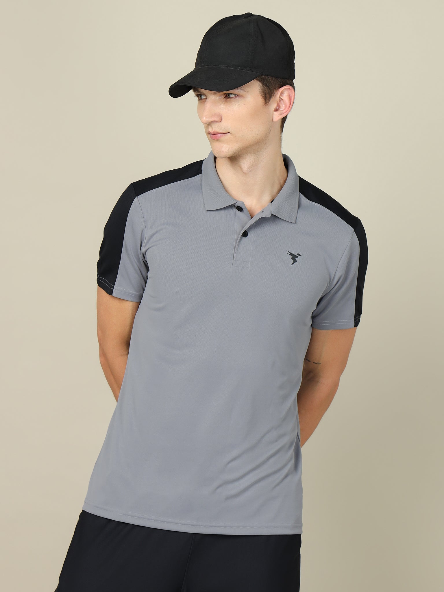 Men Colorblock Relax Fit Polo T-shirt with TECHNO COOL+