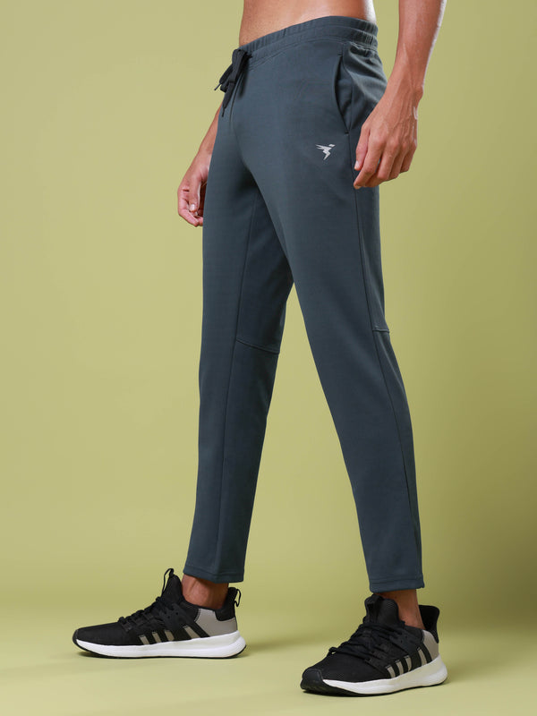 Men Solid Slim Fit Trackpants with ELASTO PLUS