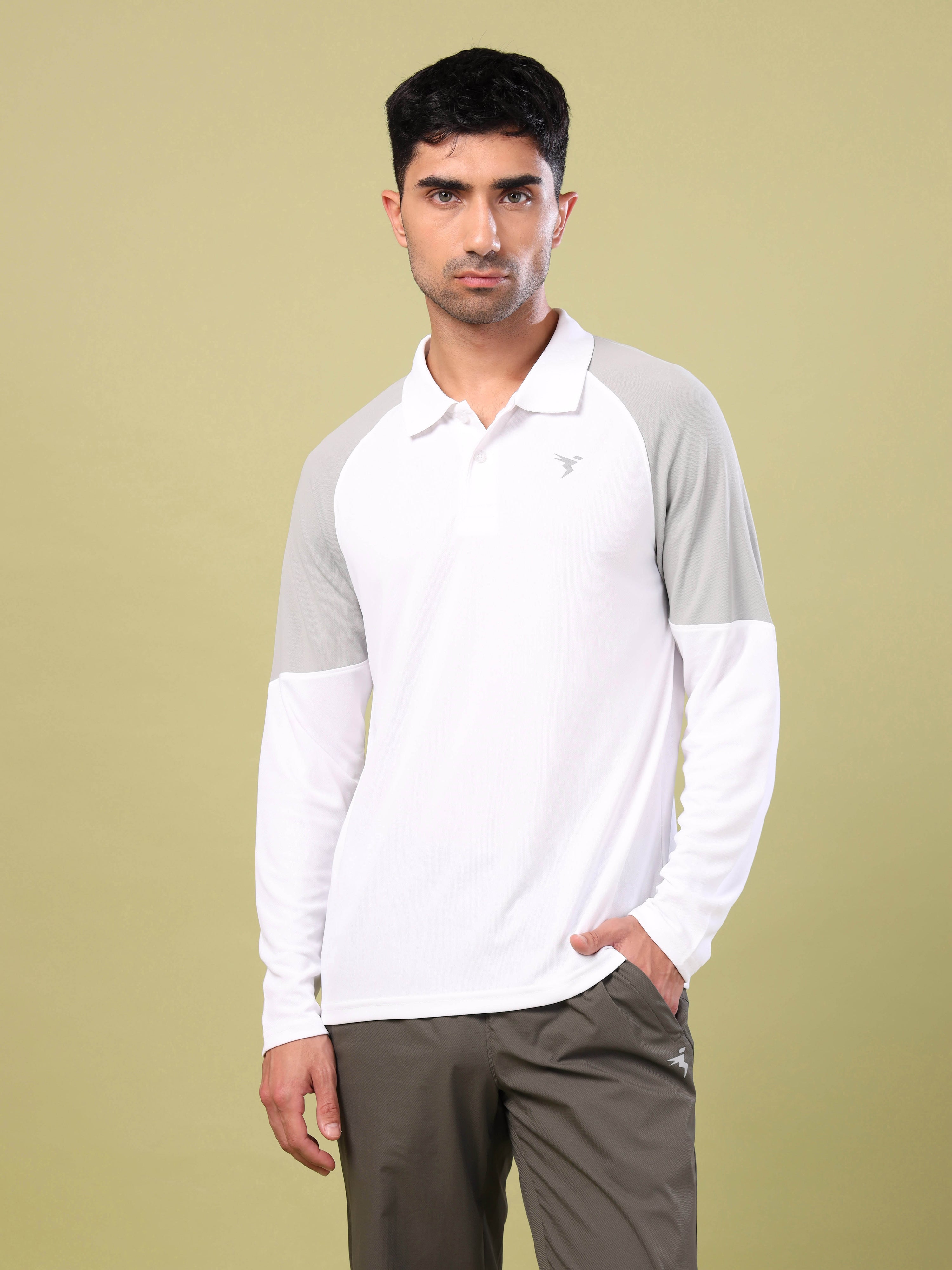 Men Colorblock Slim Fit Polo T-shirt with TECHNO COOL+