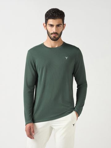 Men Solid Slim Fit Crew Neck T-shirt with TECHNO COOL+