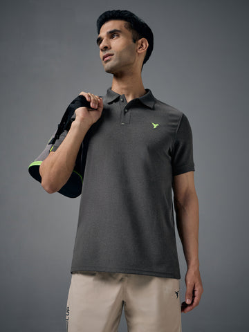 Men Solid Slim Fit Polo T-shirt with MATPIQ