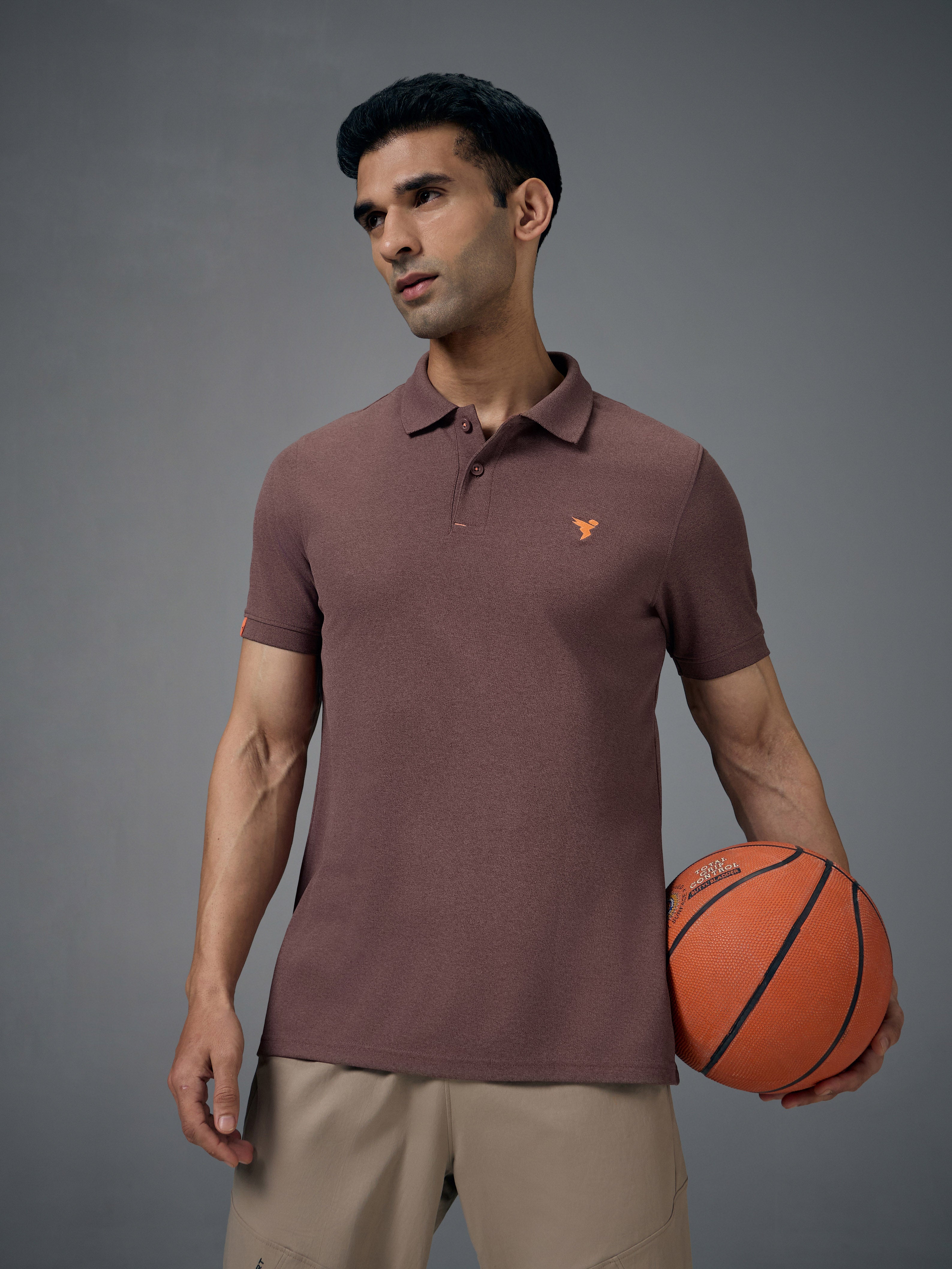 Men Solid Slim Fit Polo T-shirt with MATPIQ