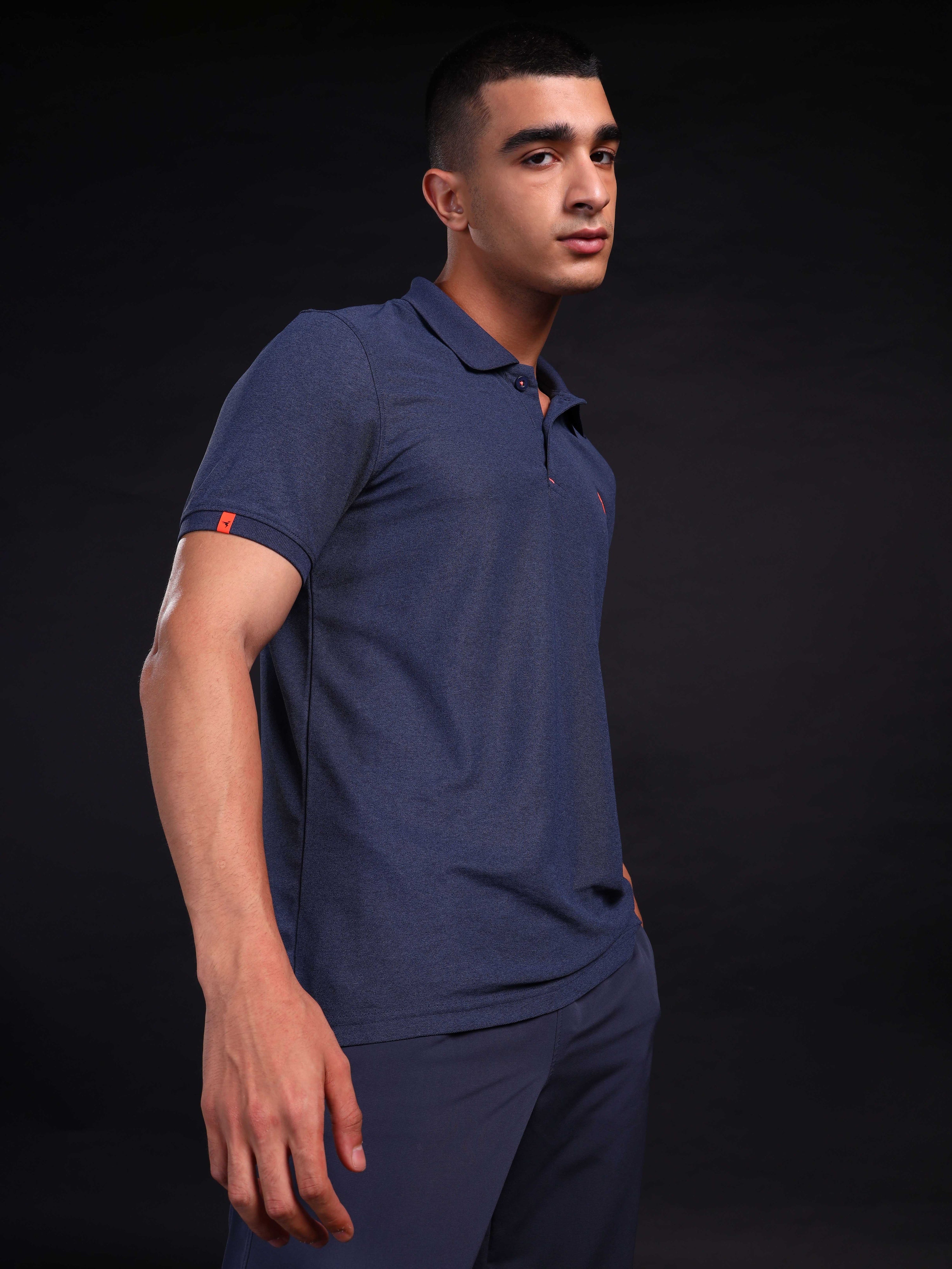 Men Solid Slim Fit Polo T-shirt with MATPIQ