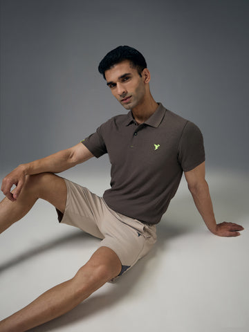 Men Solid Slim Fit Polo T-shirt with MATPIQ