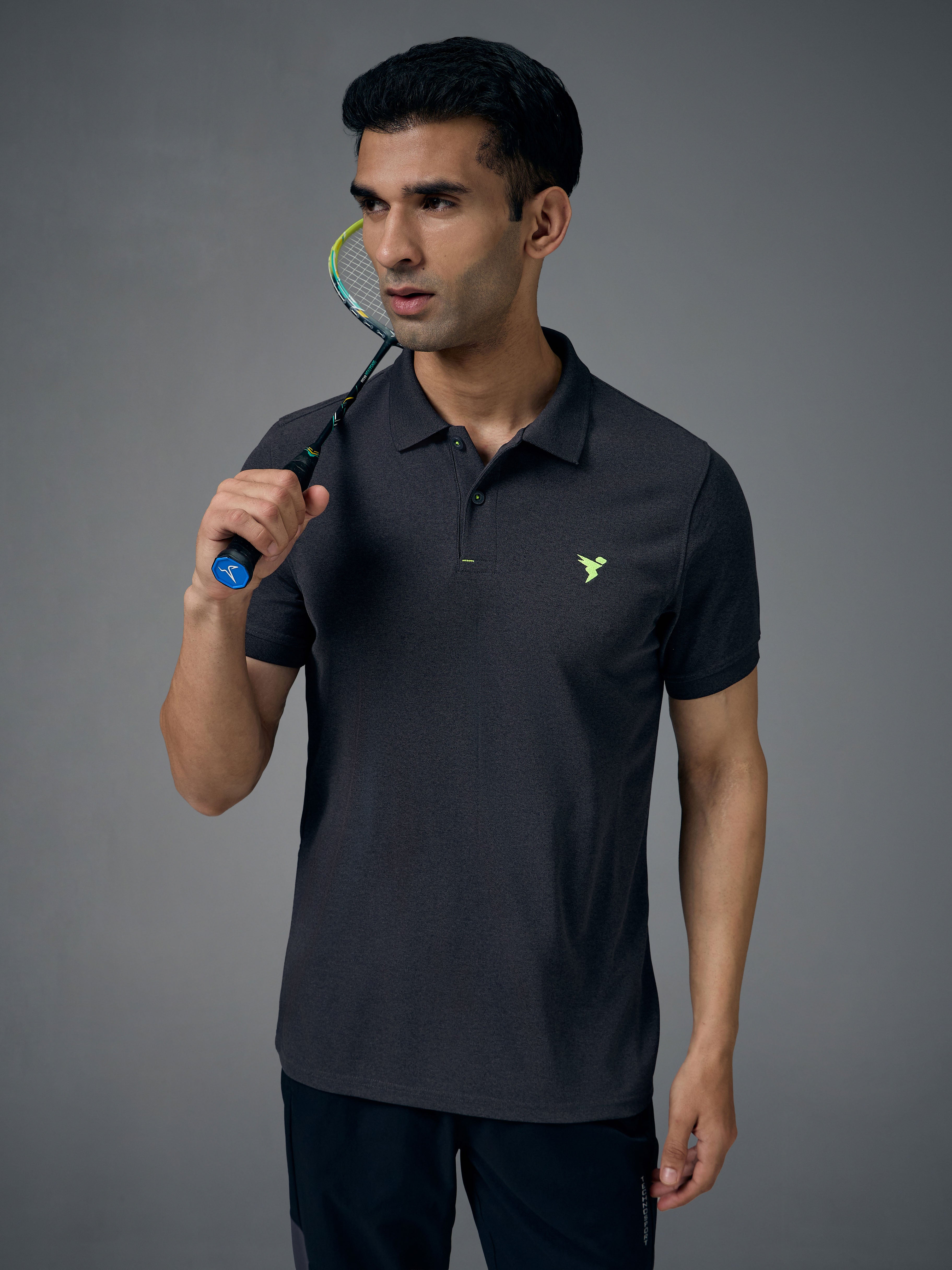 Men Solid Slim Fit Polo T-shirt with MATPIQ