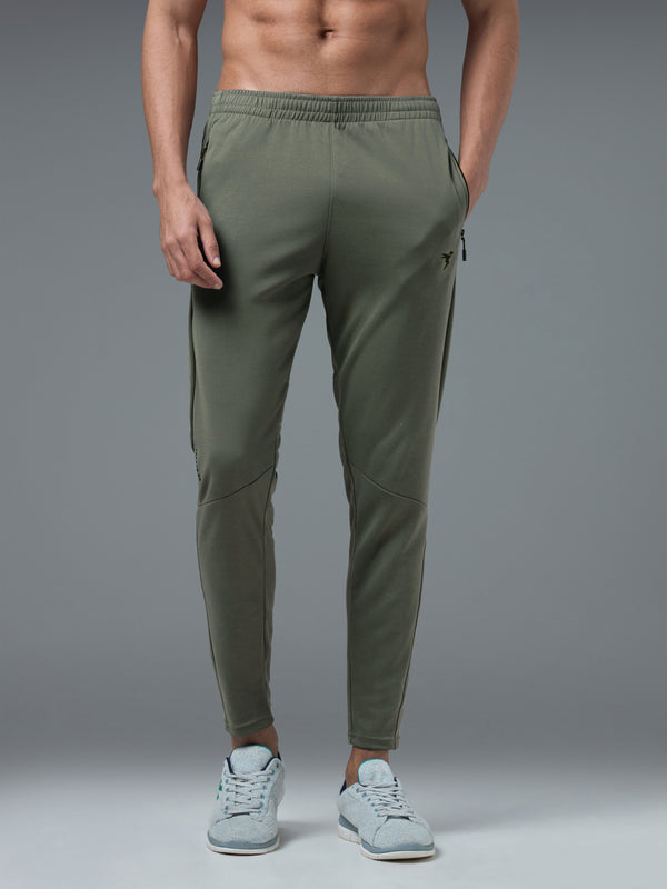 Men Solid Slim Fit Trackpants with TECHNO DRY