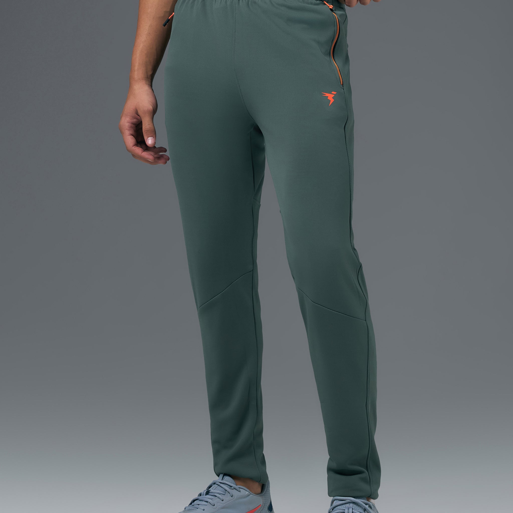 Men Solid Slim Fit Trackpants with TECHNO DRY