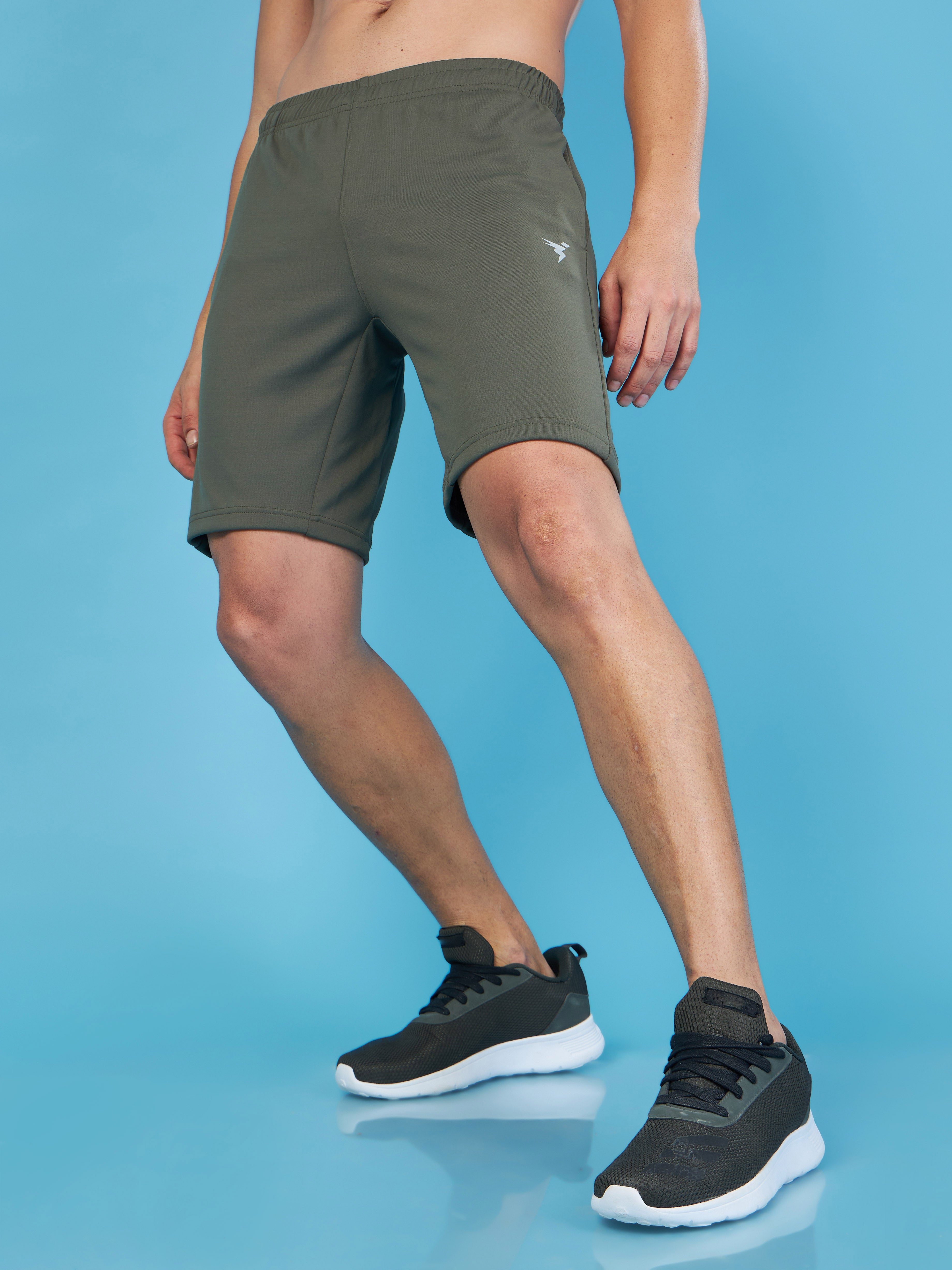Men Solid Slim Fit Shorts with TECHNO DRY