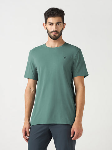 Men Solid Slim Fit Crew Neck T-shirt with COTFLEX