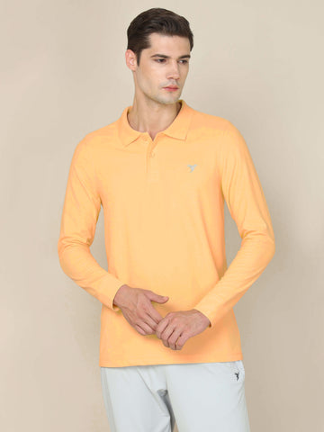 Men Solid Slim Fit Polo T-shirt with MATPIQ