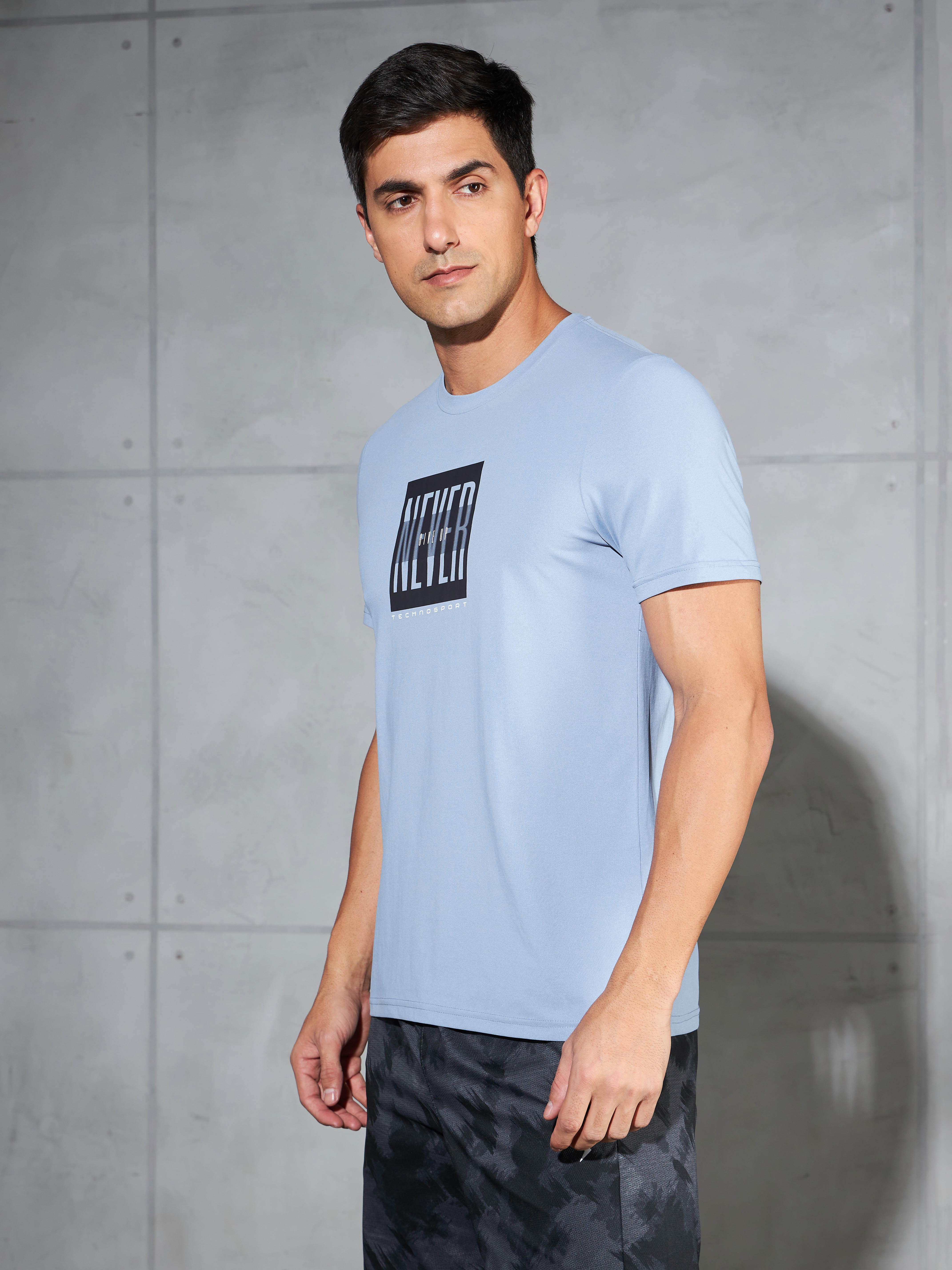Men Slim Fit Crew Neck T-shirt with Cotflex
