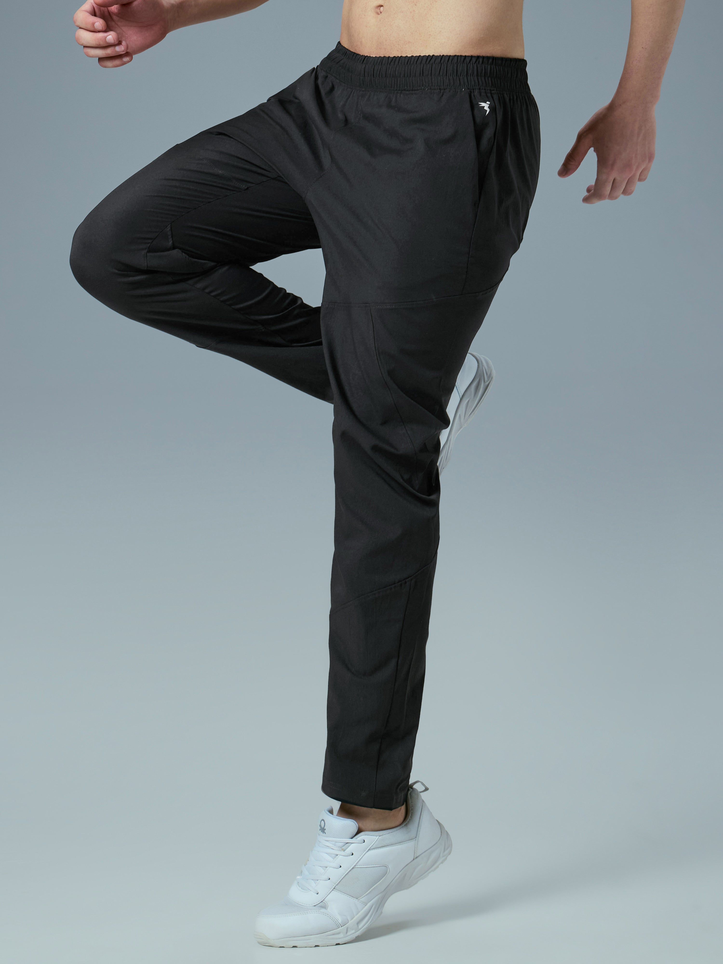 Men Solid Regular Fit Trackpants with TS FLEXI