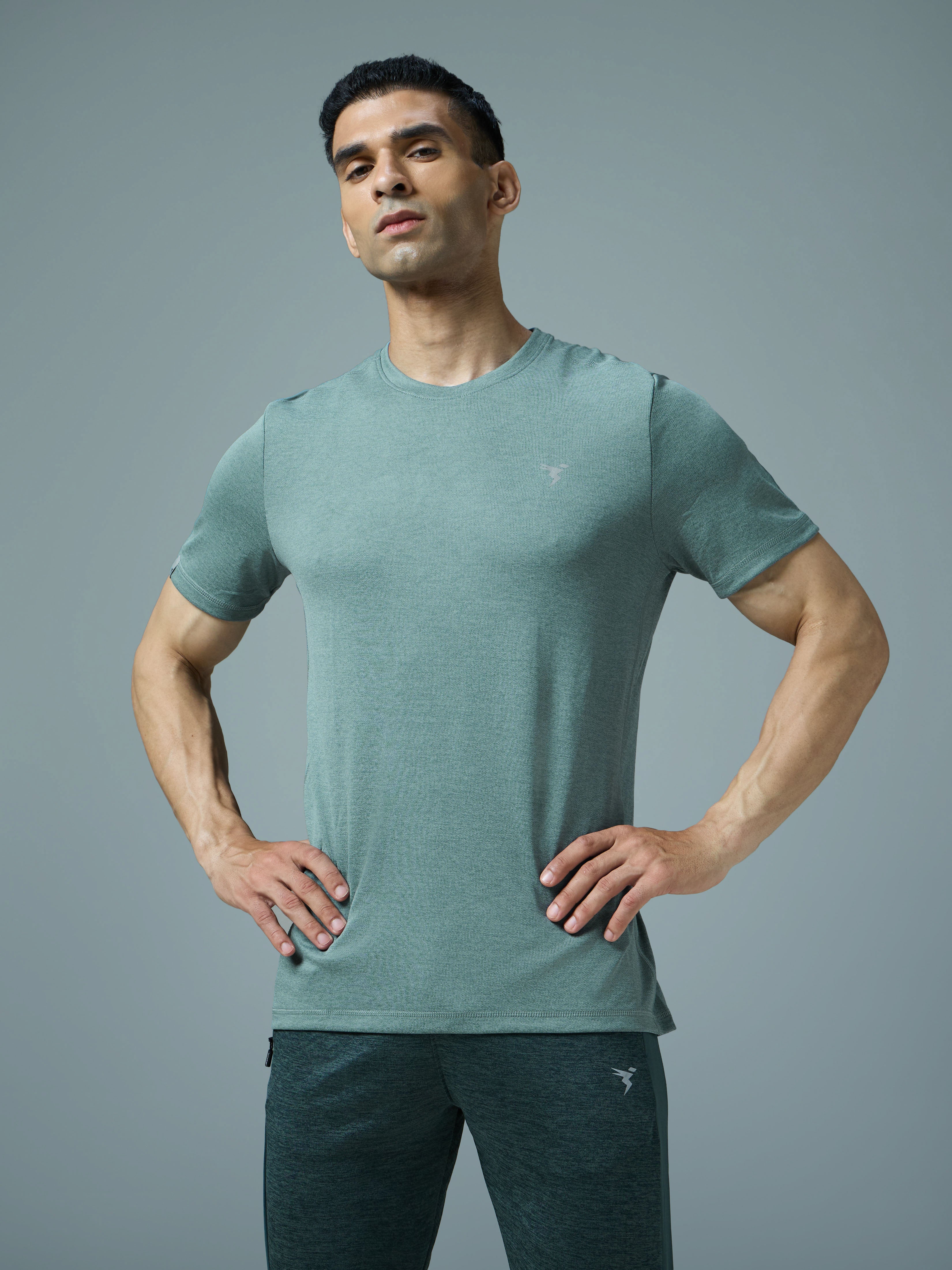 Men Solid Slim Fit Crew Neck T-shirt with DOUBLE COOL