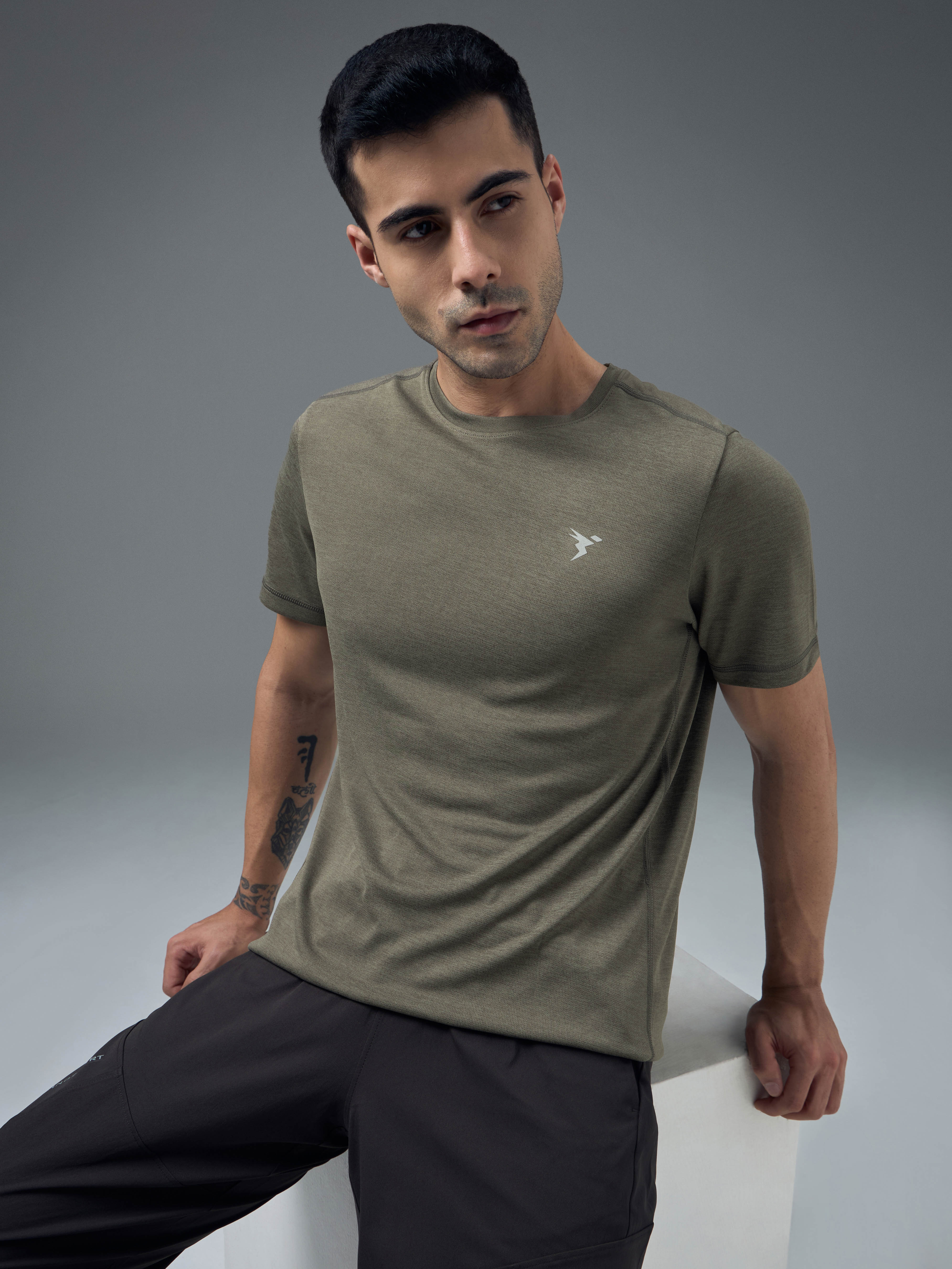 Men Solid Slim Fit Crew Neck T-shirt with DOUBLE COOL