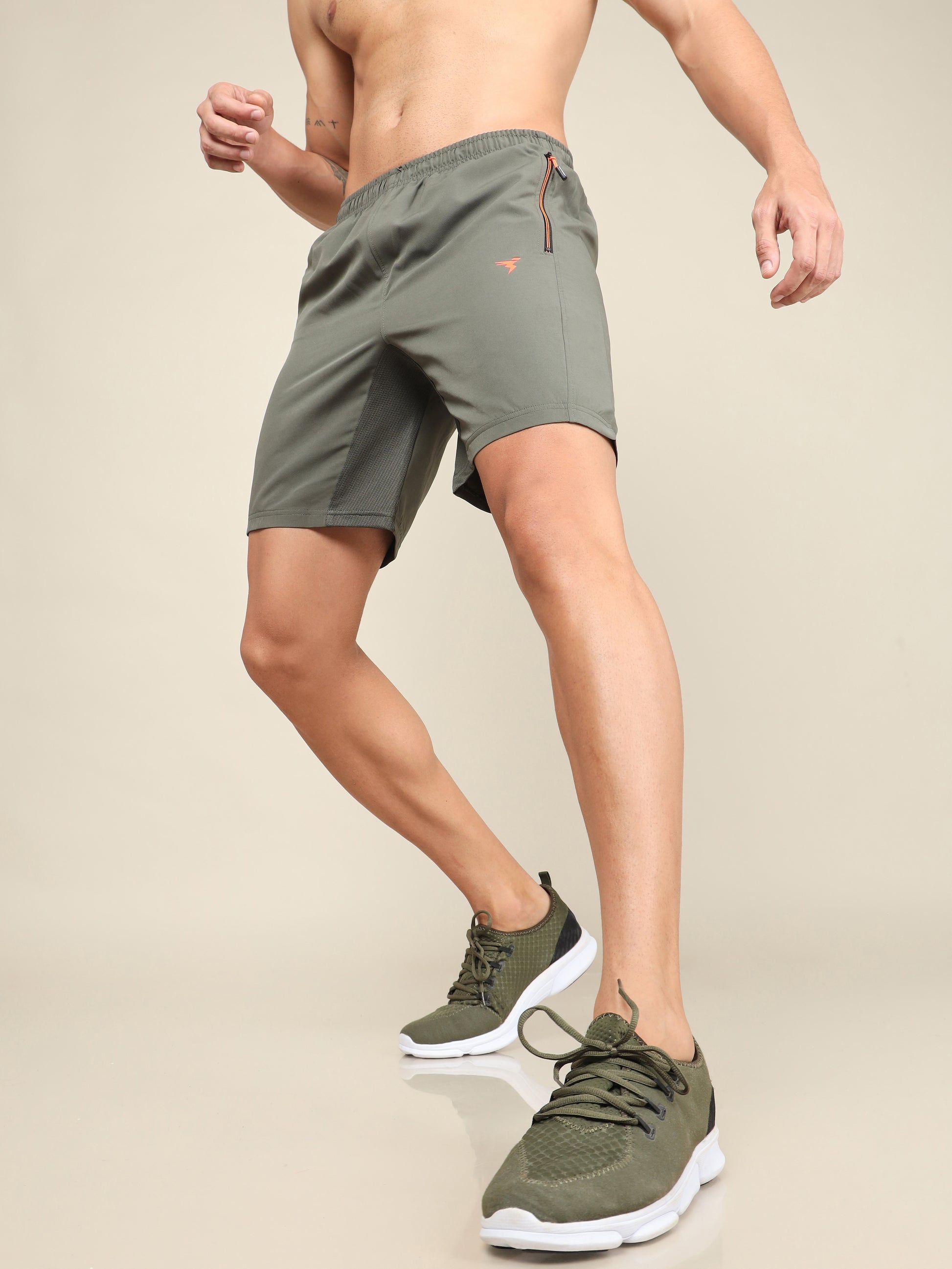 Men Solid Slim Fit Shorts with TECHNOLITE