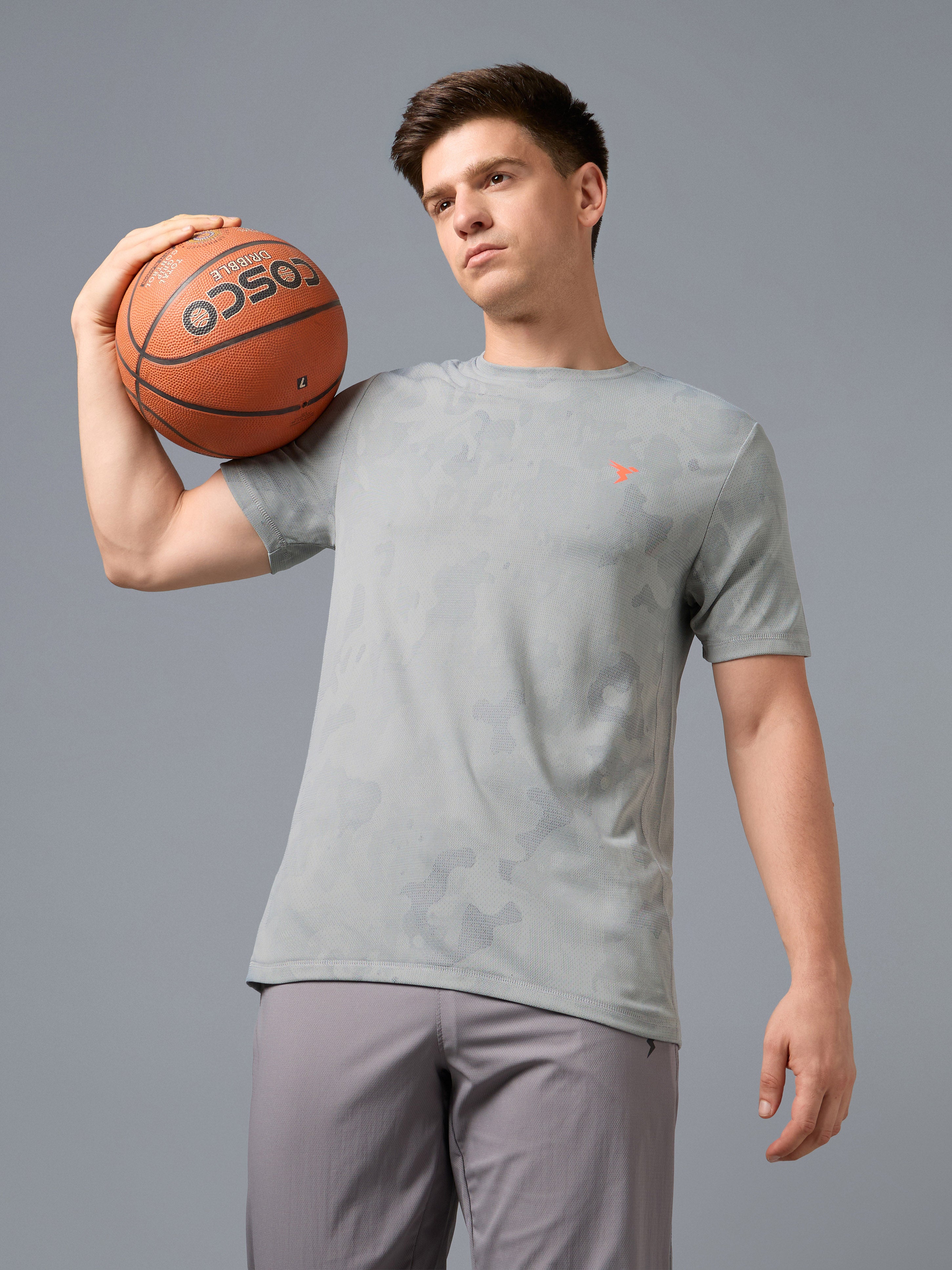 Men Jacquard Slim Fit Crew Neck T-shirt with DOUBLE COOL
