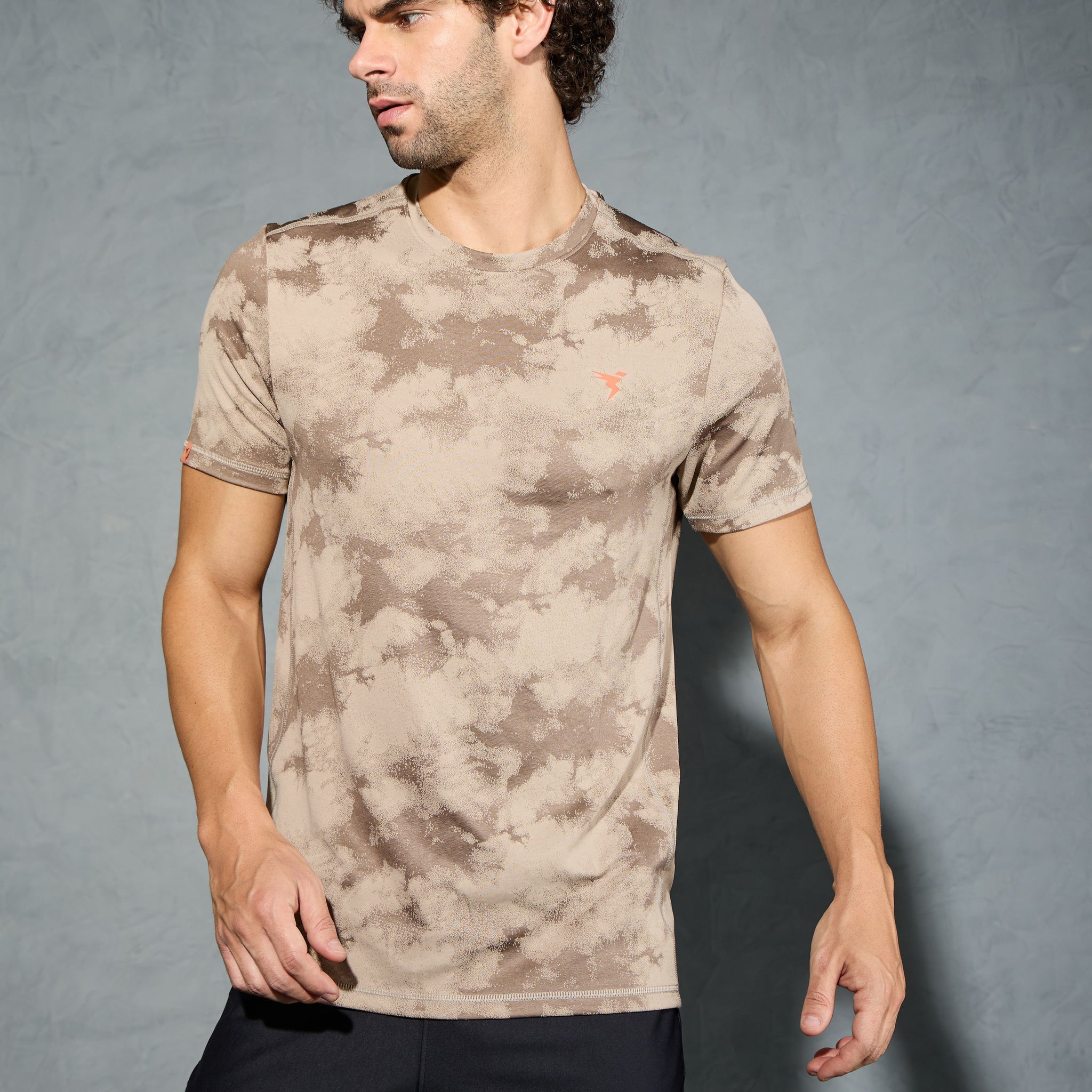 Men Jacquard Slim Fit Crew Neck T-shirt with DOUBLE COOL