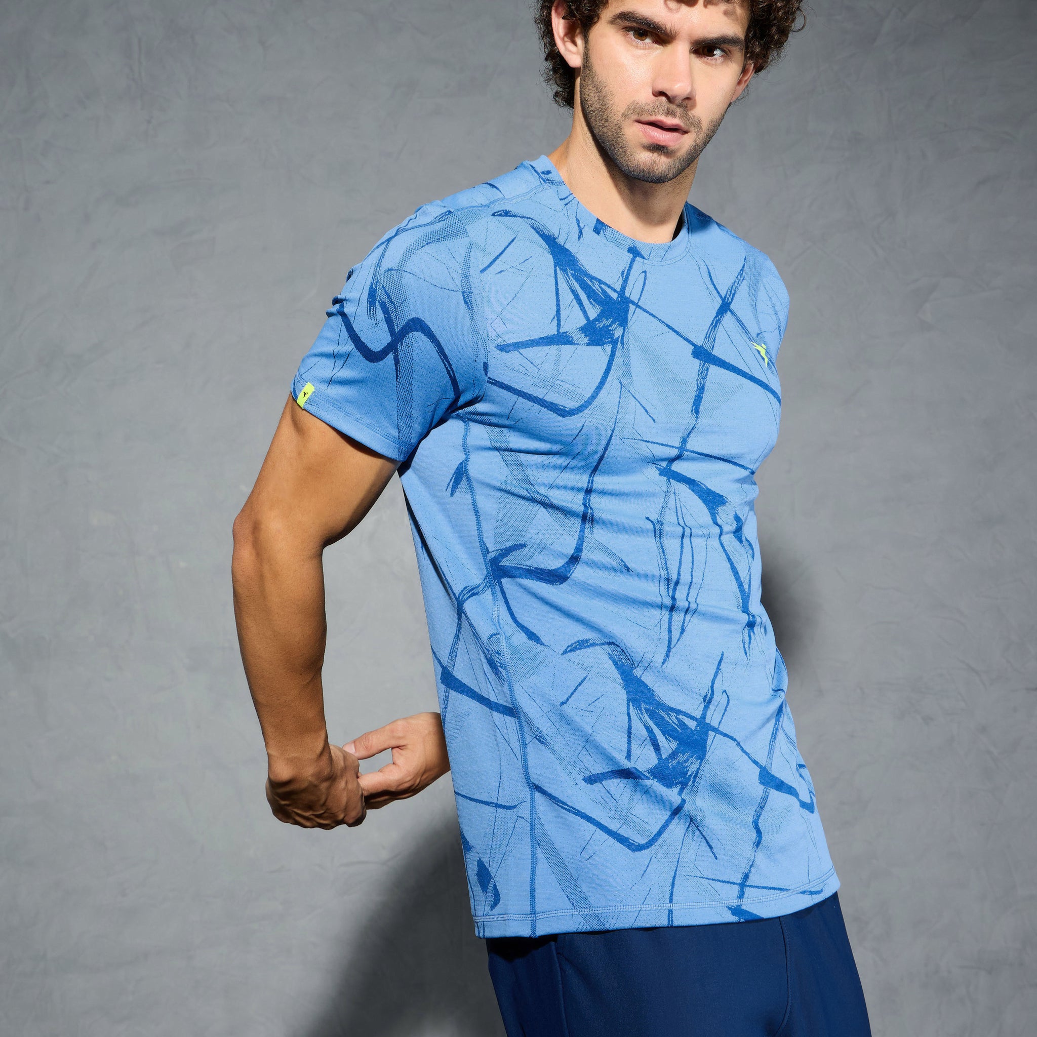 Men Jacquard Slim Fit Crew Neck T-shirt with DOUBLE COOL