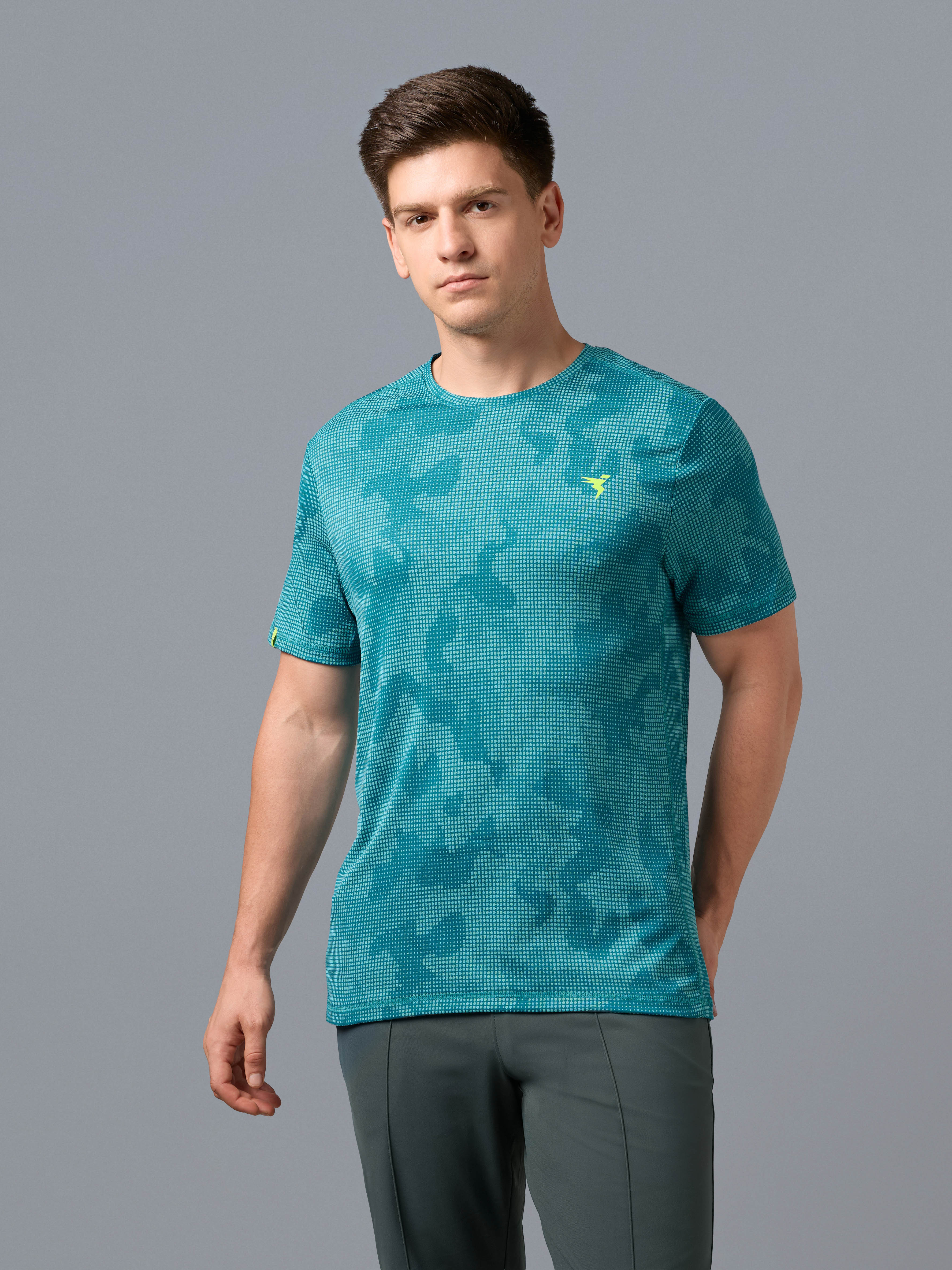 Men Jacquard Slim Fit Crew Neck T-shirt with DOUBLE COOL