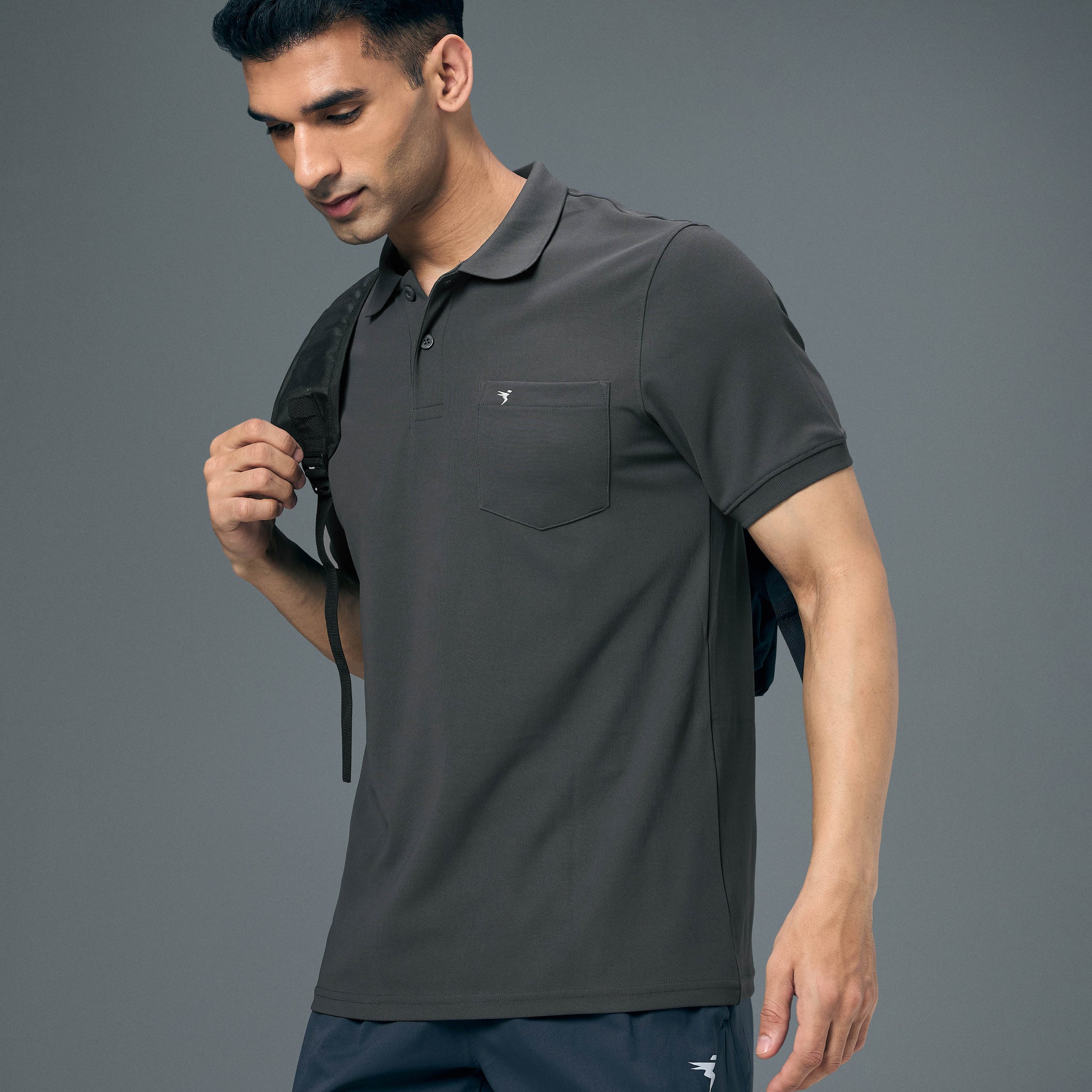 Men Solid Slim Fit Polo T-shirt with MATPIQ