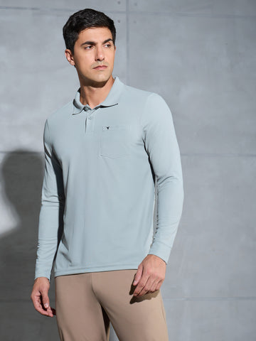 Men Solid Slim Fit Polo T-shirt with MATPIQ