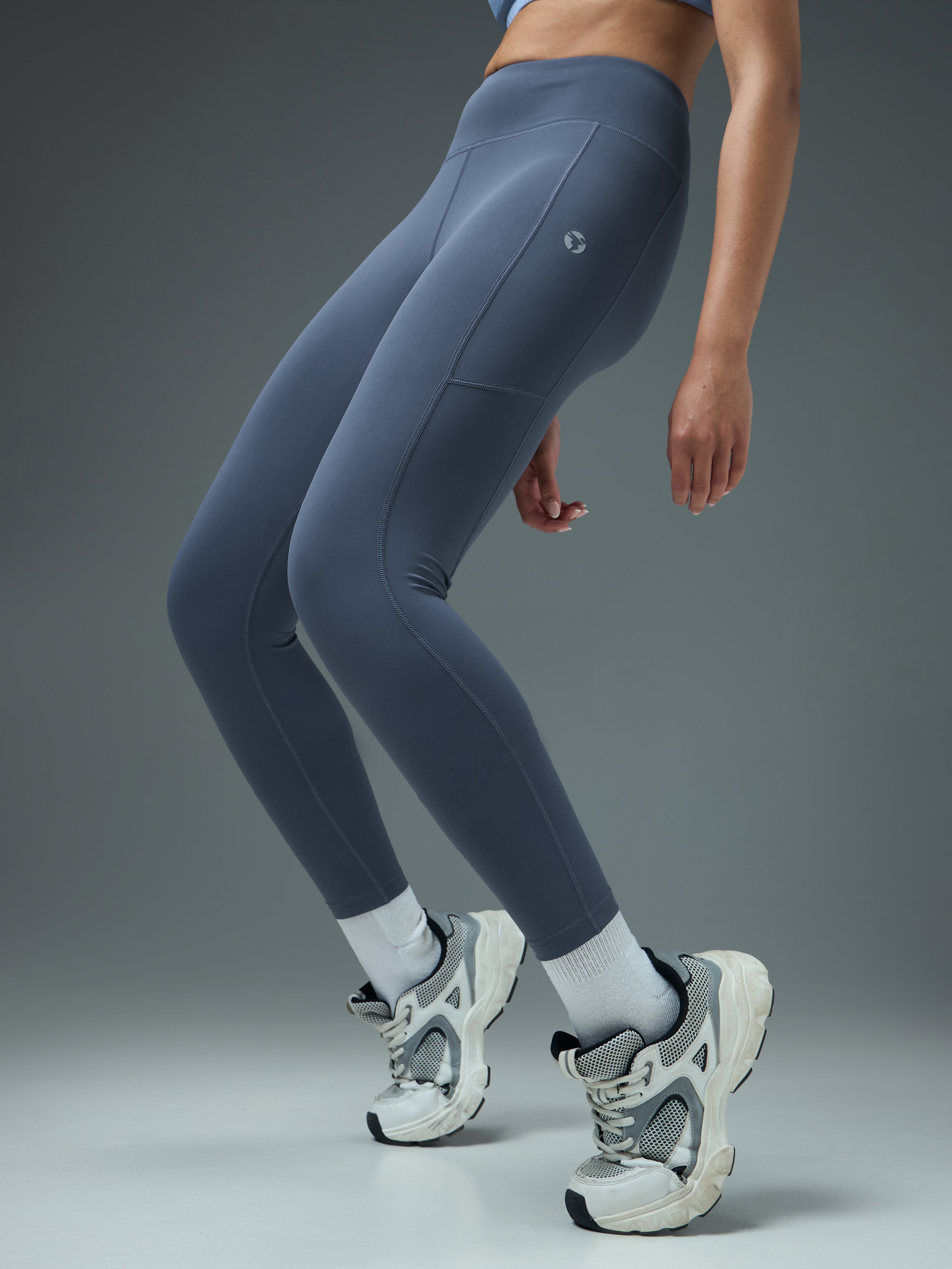 Women Solid Slim Fit Tights with ELASTO LITE