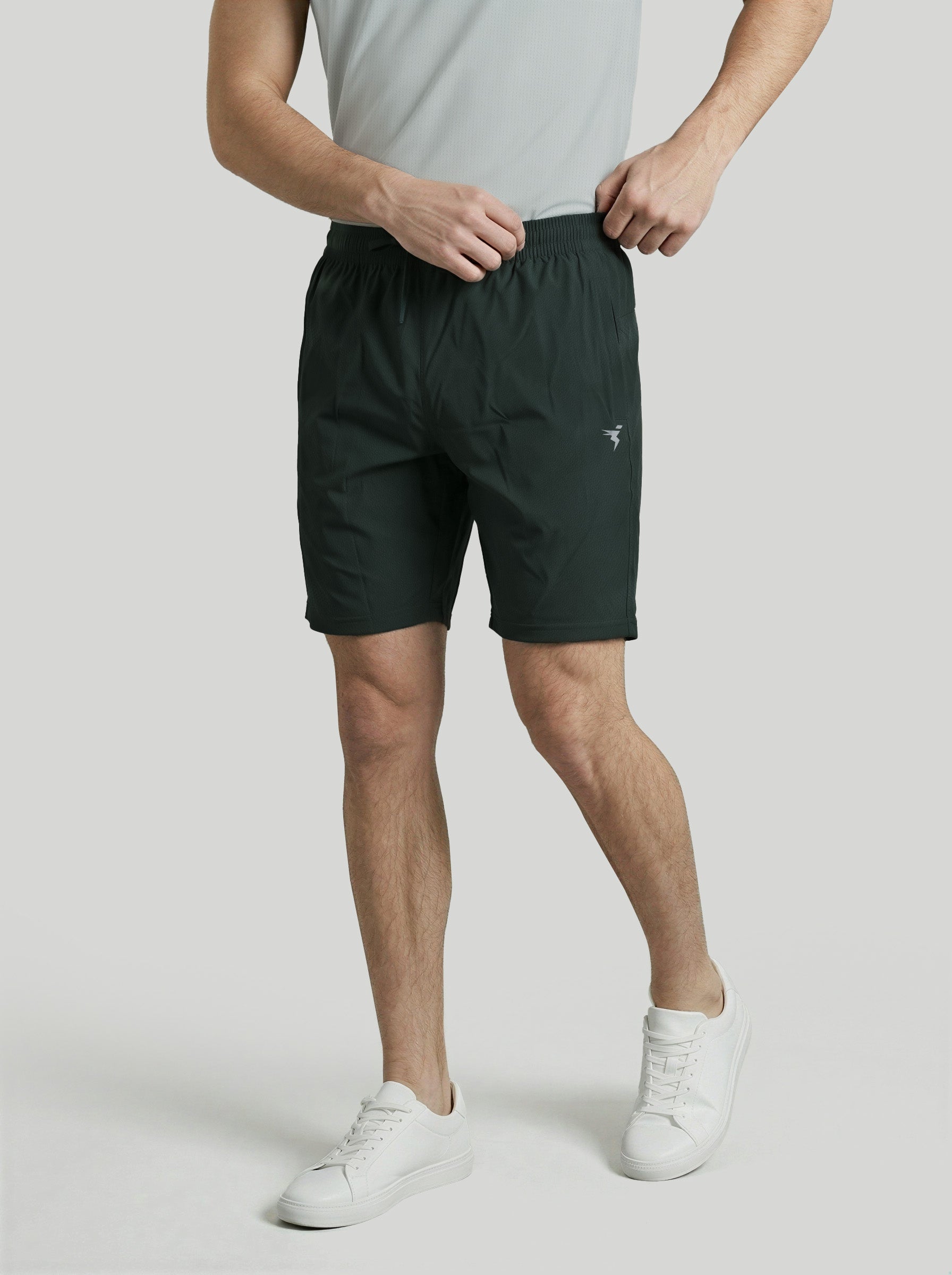 Men Solid Relax Fit Shorts with TECHNOLITE
