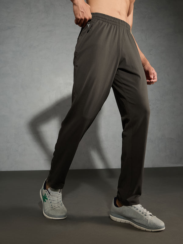 Men Solid Relax Fit Trackpants with ELASTO PLUS