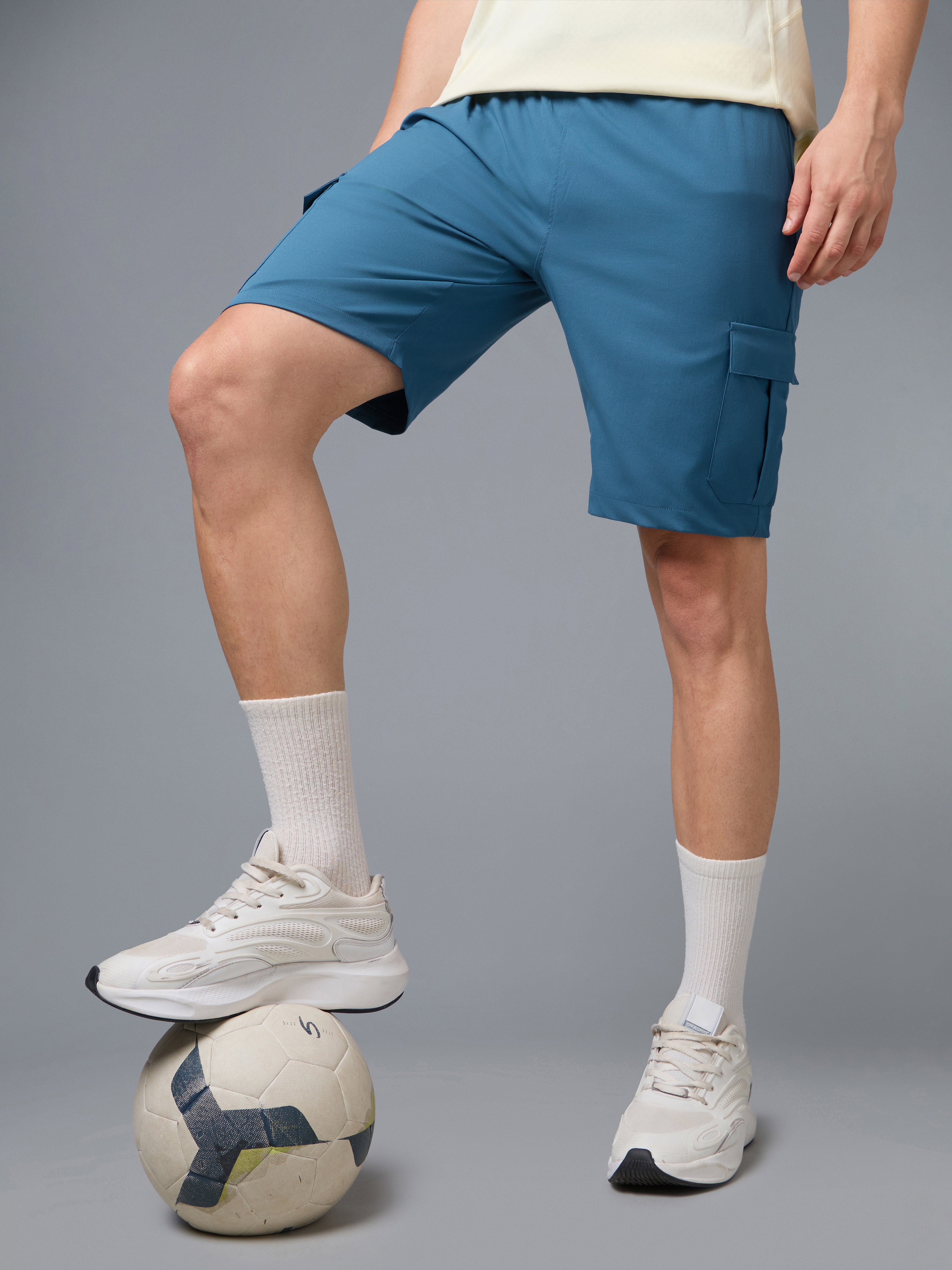 Men Solid Slim Fit Shorts with TS FLEXI